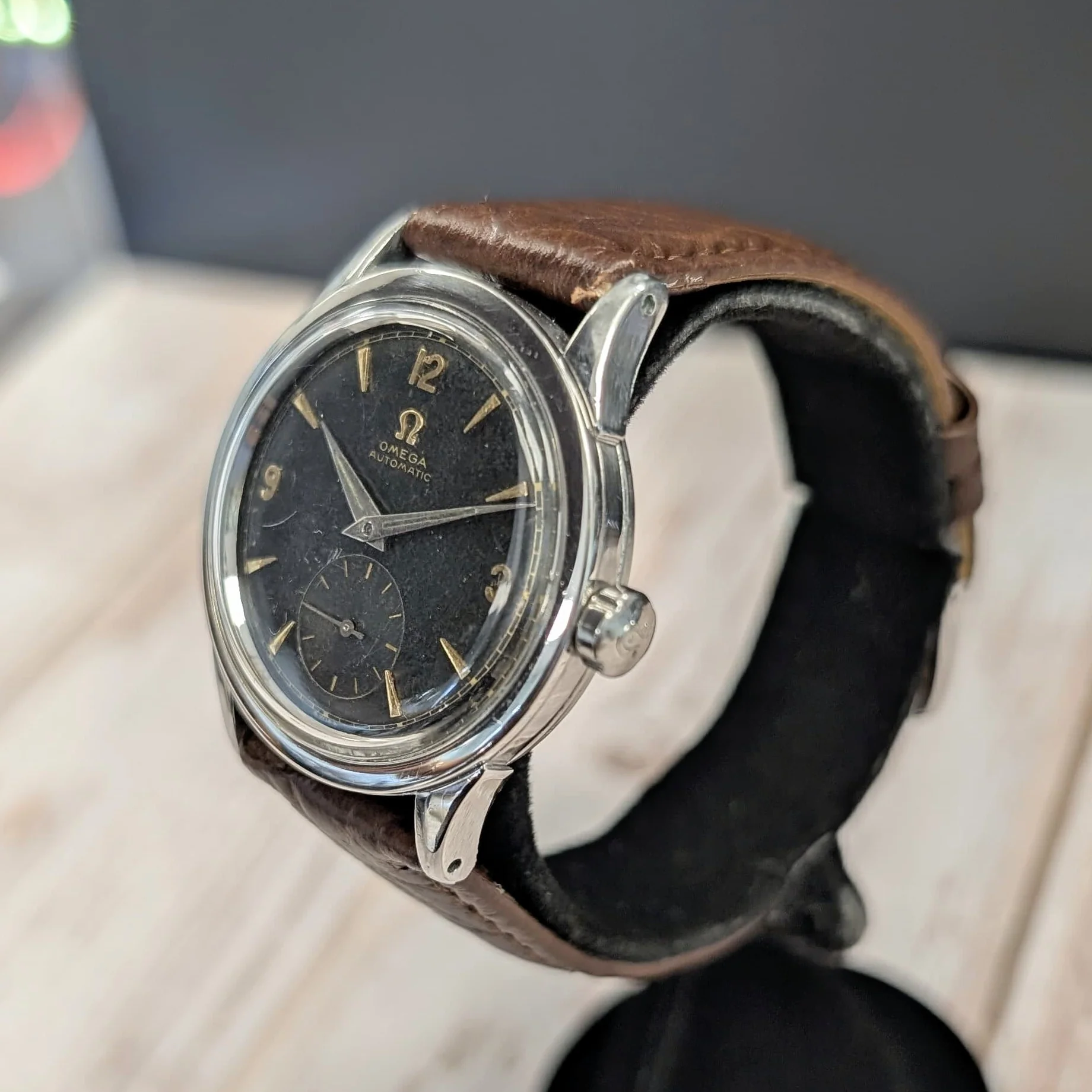 1954 Omega Automatic Watch Cal. 490 17 Jewels Wristwatch 34mm S.S. Black Dial - Image 4