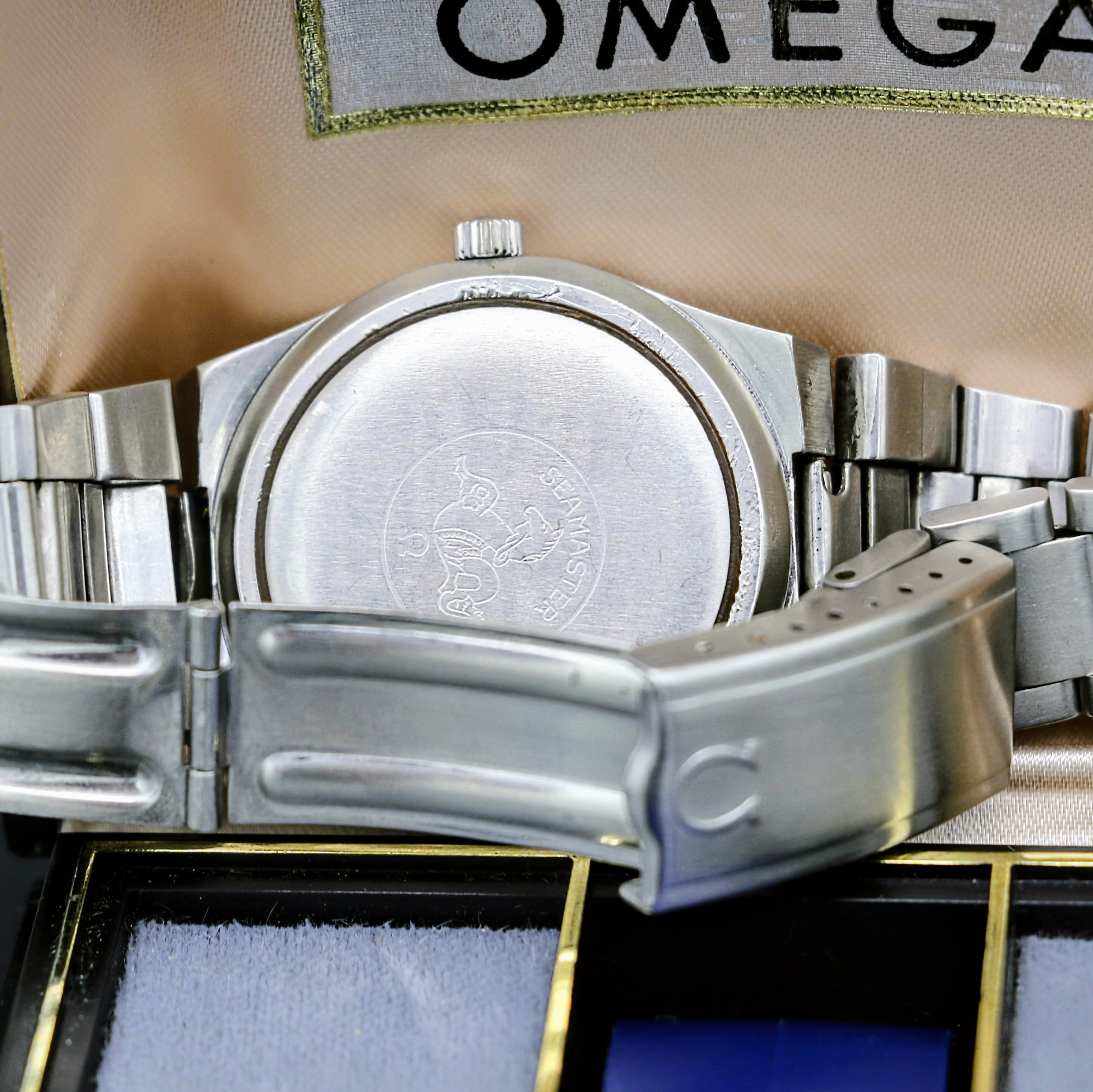 OMEGA Seamaster Cosmic 2000 Automatic High Beat Day/Date Wristwatch - Image 10
