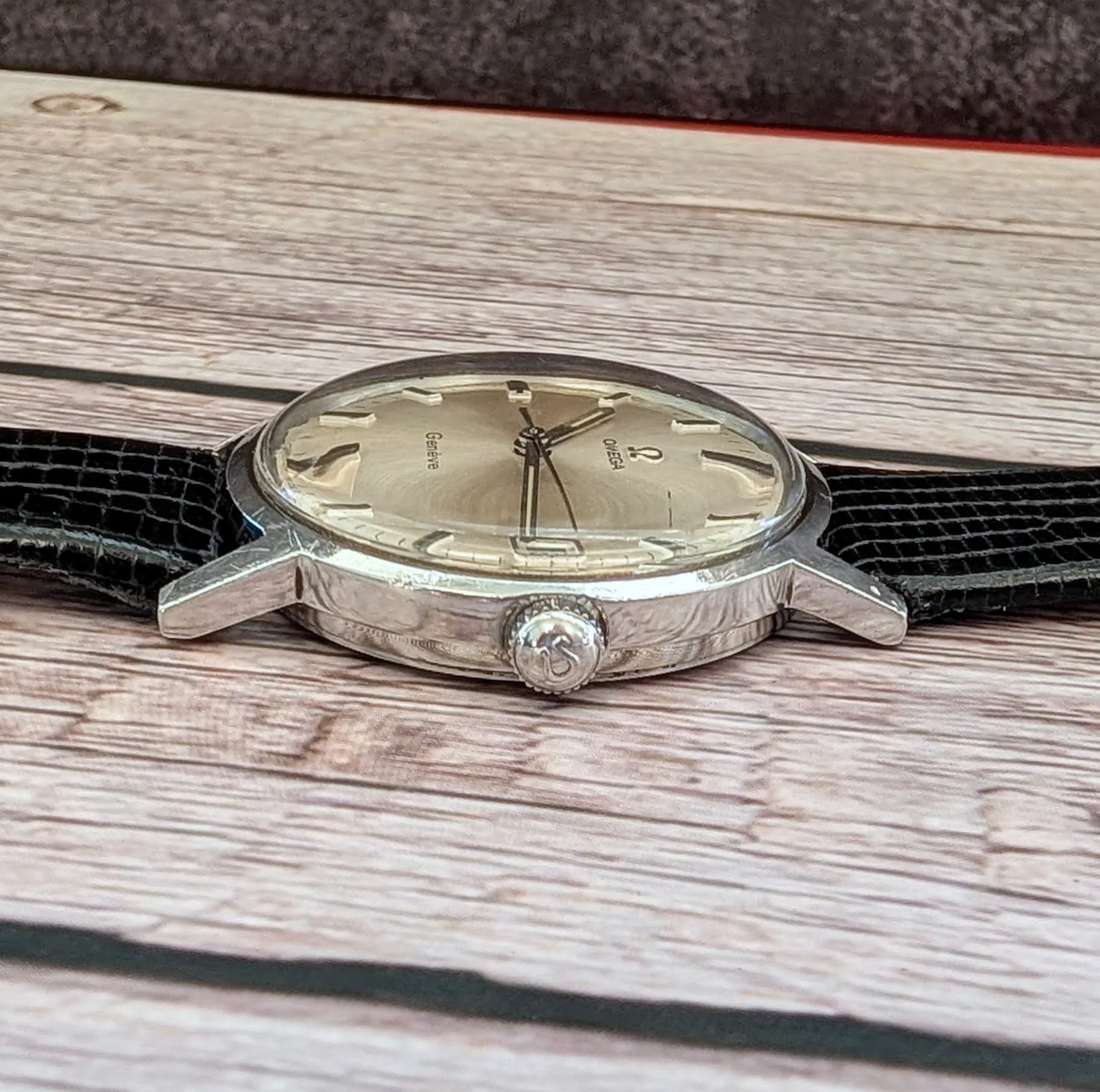 1969 Omega Geneve Watch 136.070 17 Jewels Adj. Cal. 613 35mm S.S. Swiss Made - Image 9