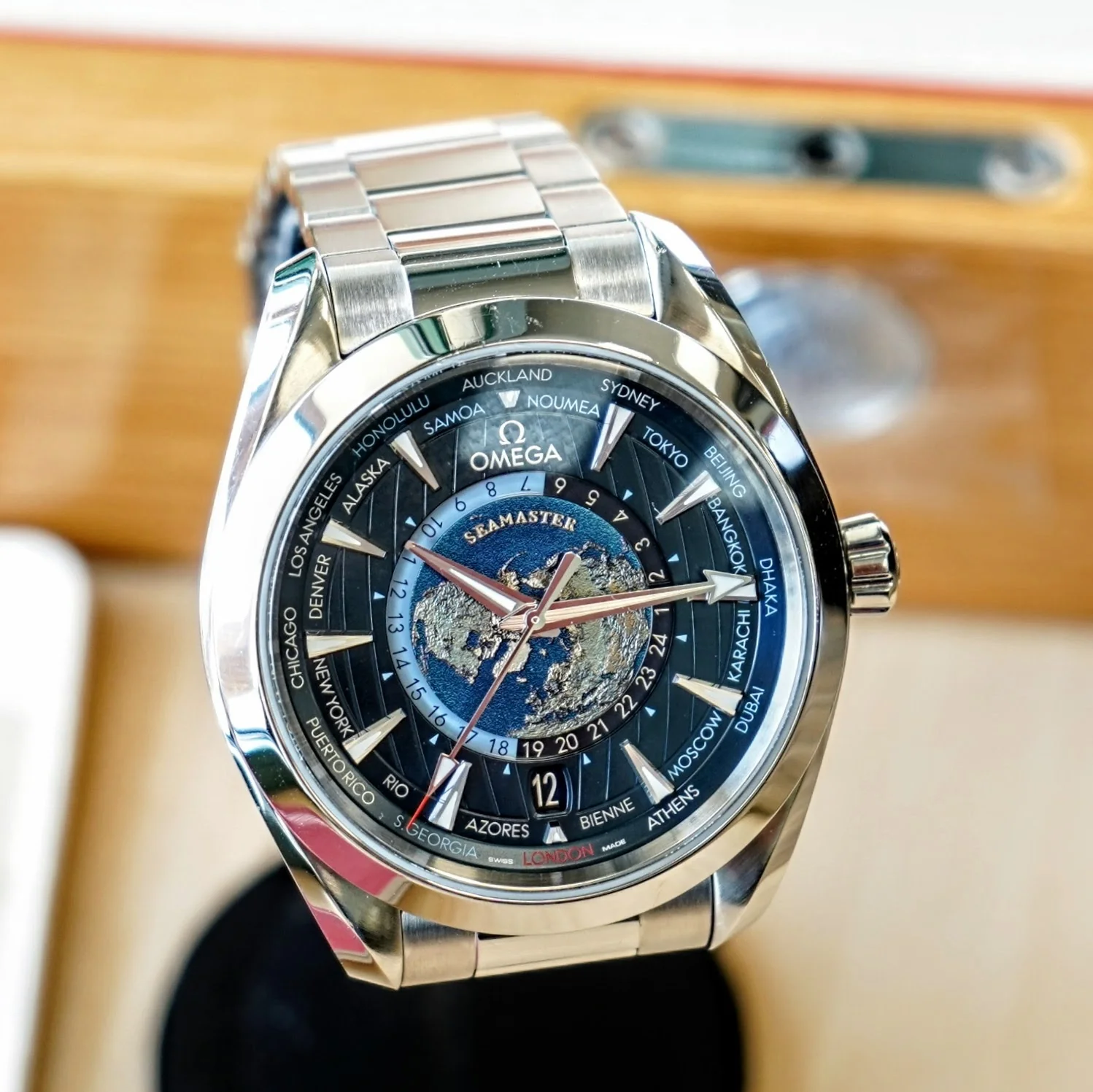 OMEGA Seamaster Aqua Terra Watch 43mm 150M ALL S.S. Wristwatch Ref. 220.10.43.22.03.001 ALL Original Double Box & Papers - Image 5