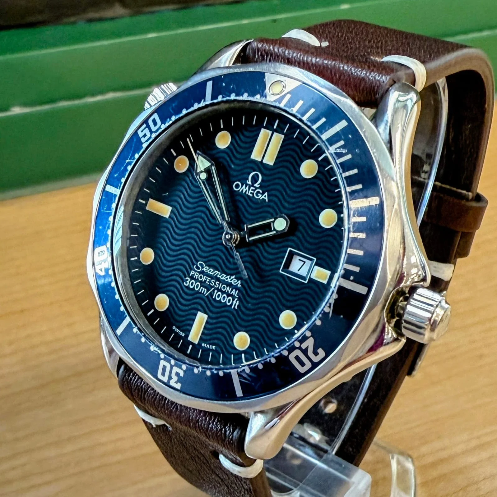 OMEGA Seamaster GoldenEye 007 Diver Watch 2541.80.00 41mm Cal. 1538 Blue Dial/Bezel Quartz Wristwatch - Image 6