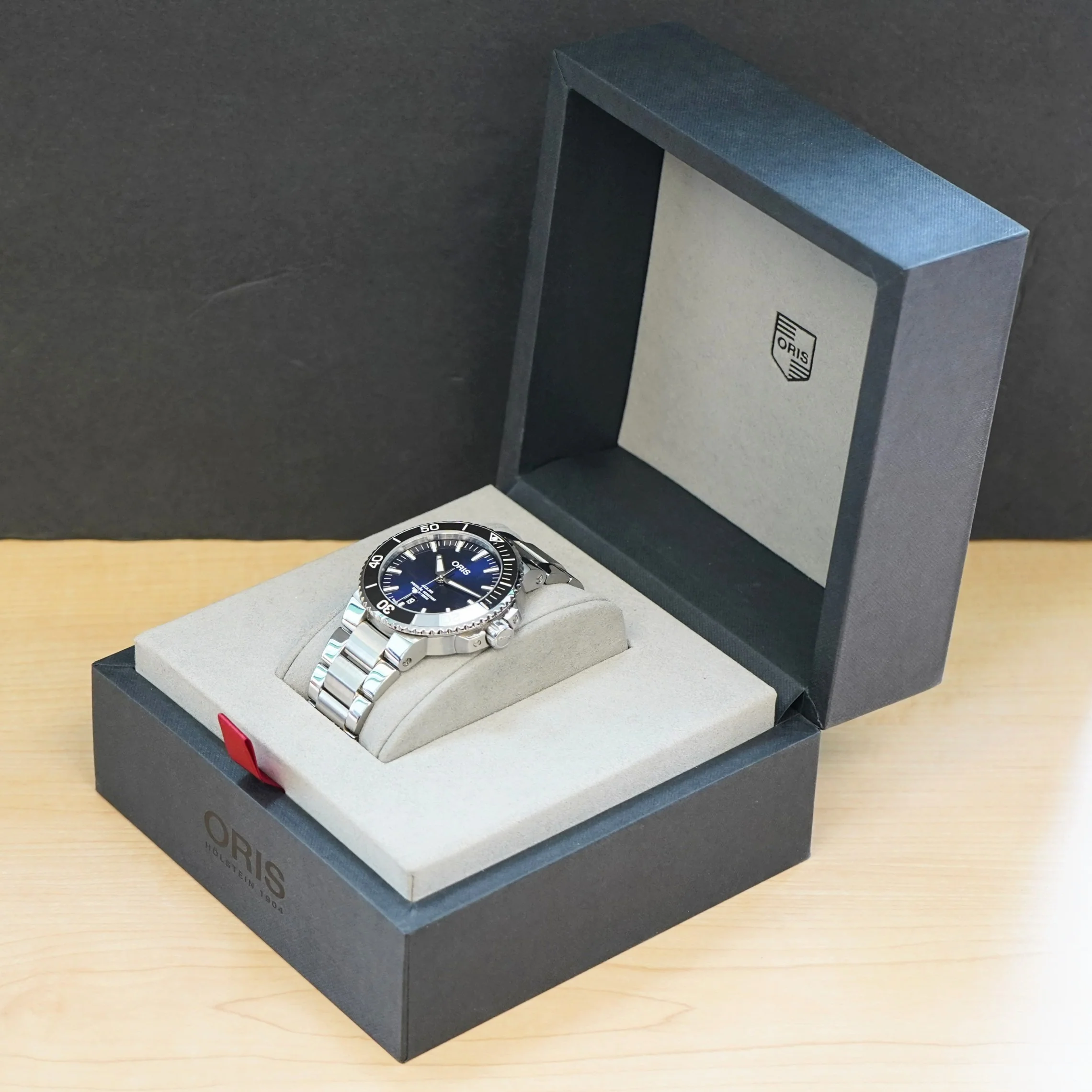 ORIS Aquis Date Watch 733 7730 Dive Automatic Wristwatch S.S. - ALL Original - Double Box & Papers - Image 17