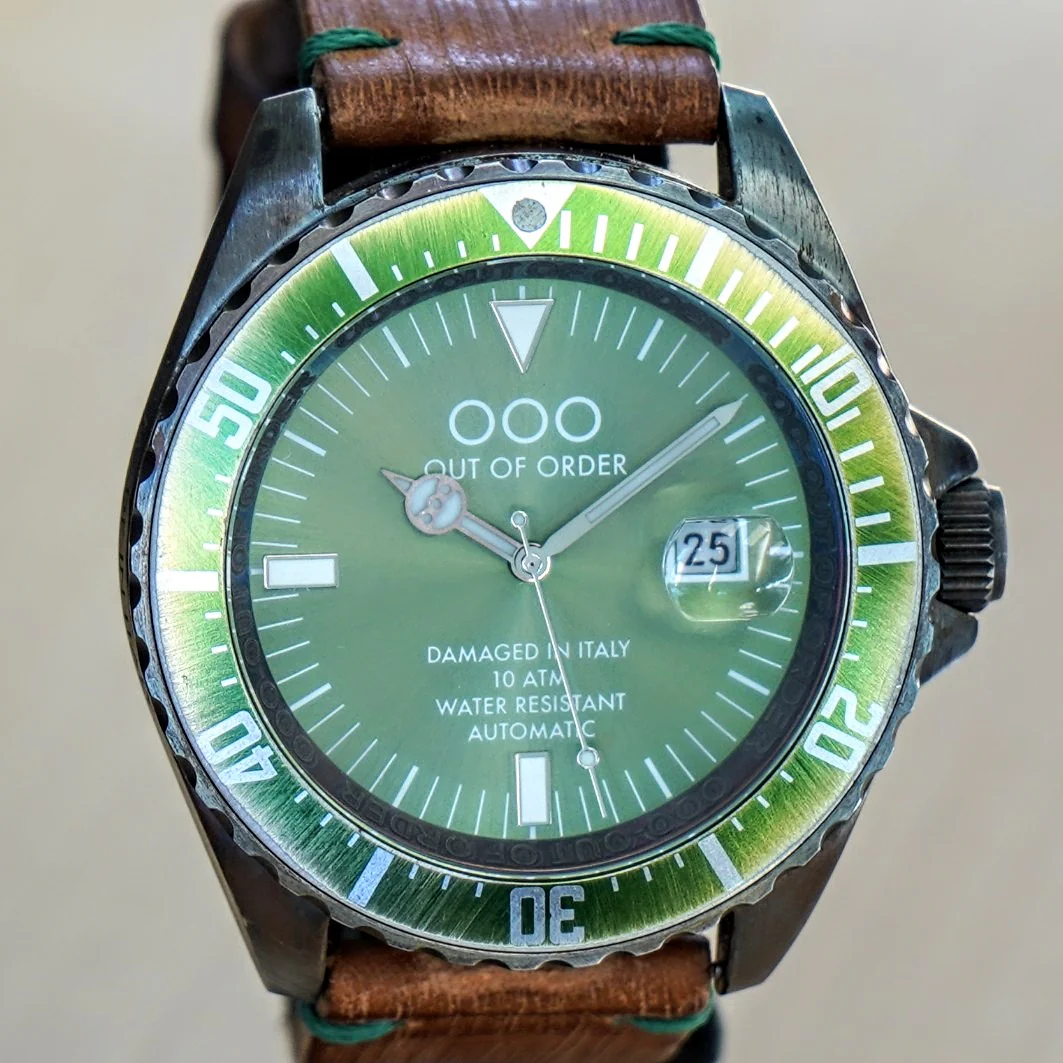 OUT OF ORDER Automatico Green Watch Date Wristwatch - ALL Original 2 Bands Box & Papers - Image 3