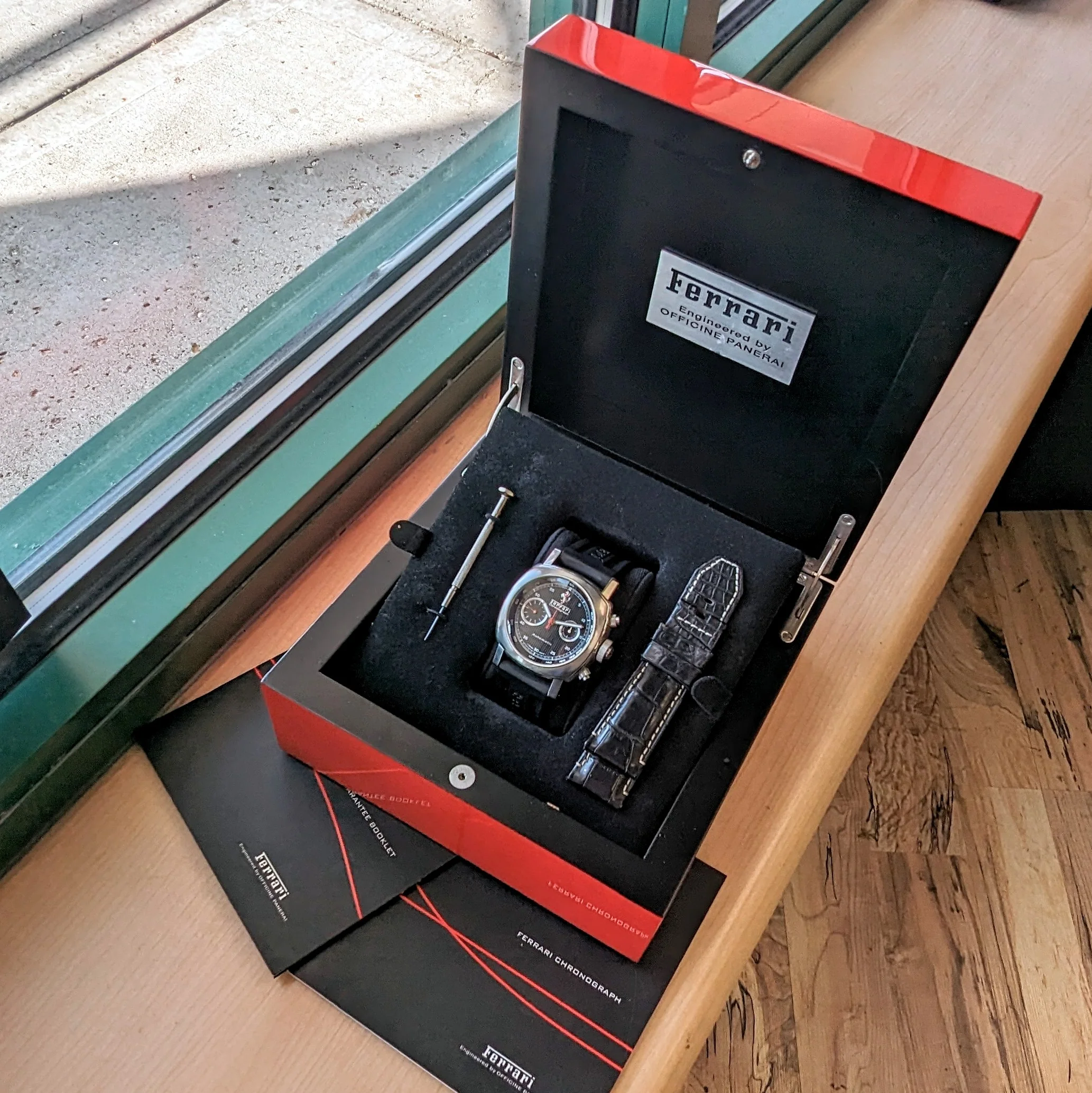 PANERAI Ferrari Grandturismo Chronograph Watch FER004 45mm Automatic Wristwatch - ALL Original Box & Papers - Image 6