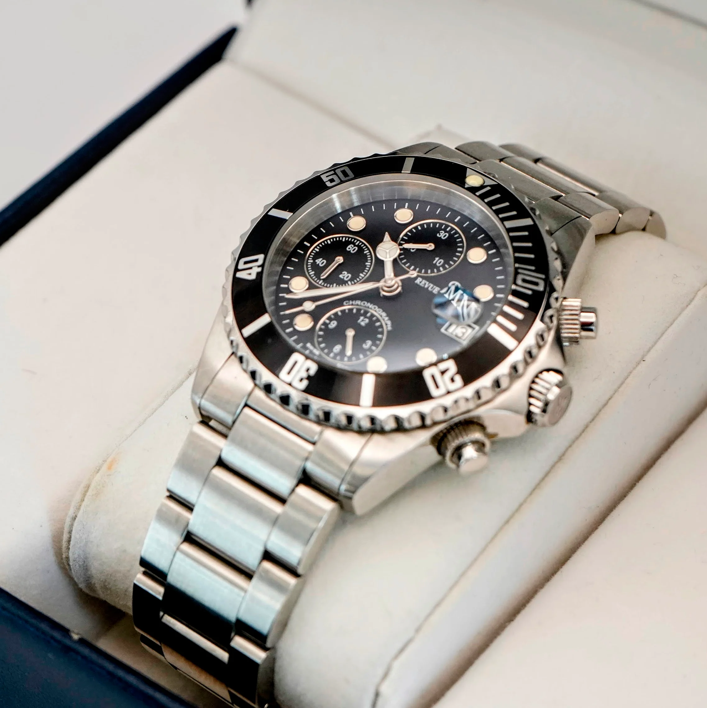 Revue Thommen Diver Automatic Chronograph Watch Date 17571.6137 42mm ALL S.S. - 2-Box & Papers - Image 6
