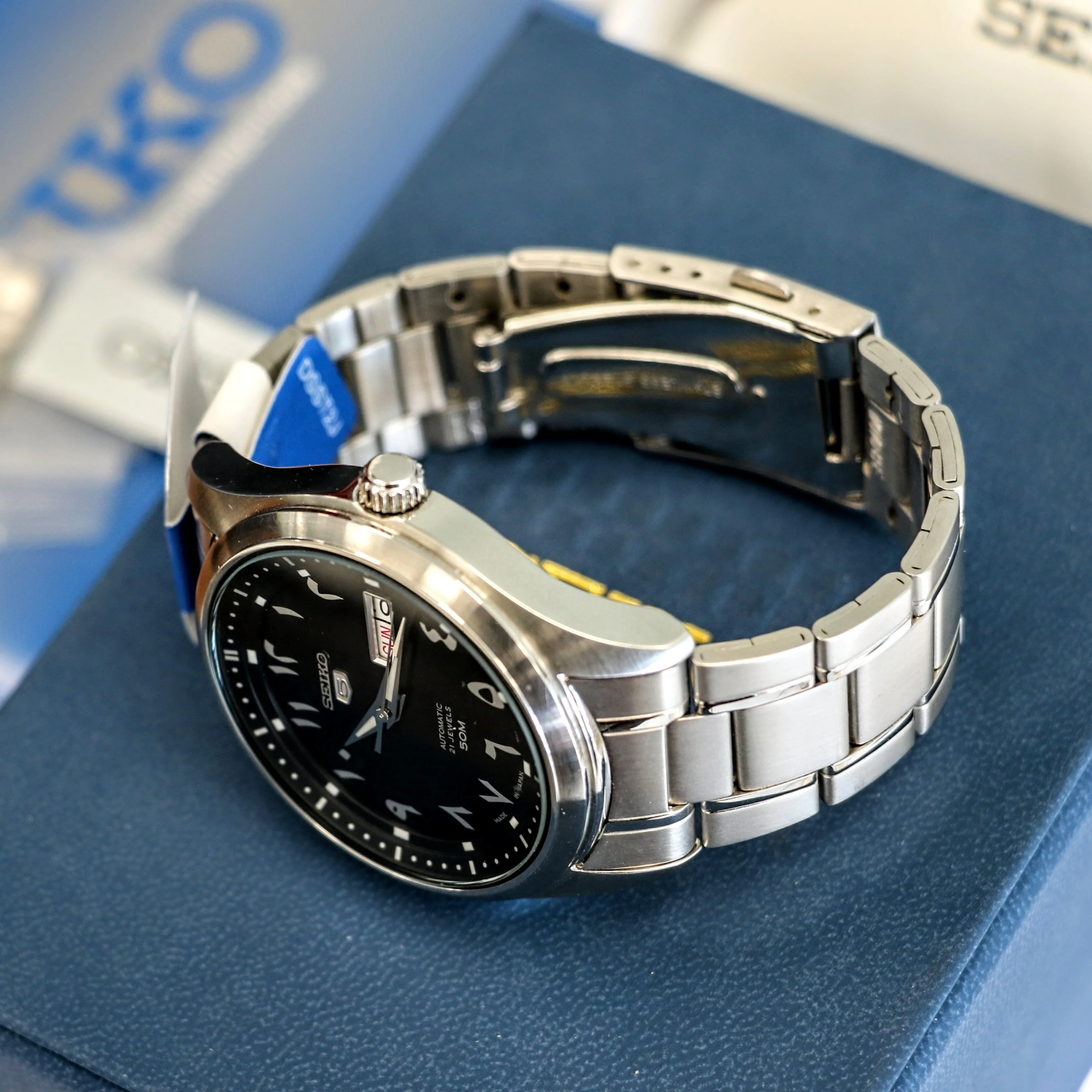 SEIKO 5 Automatic Watch Black Arabic Dial Wristwatch Ref. SNKP21J1 Box & Papers! - Image 13