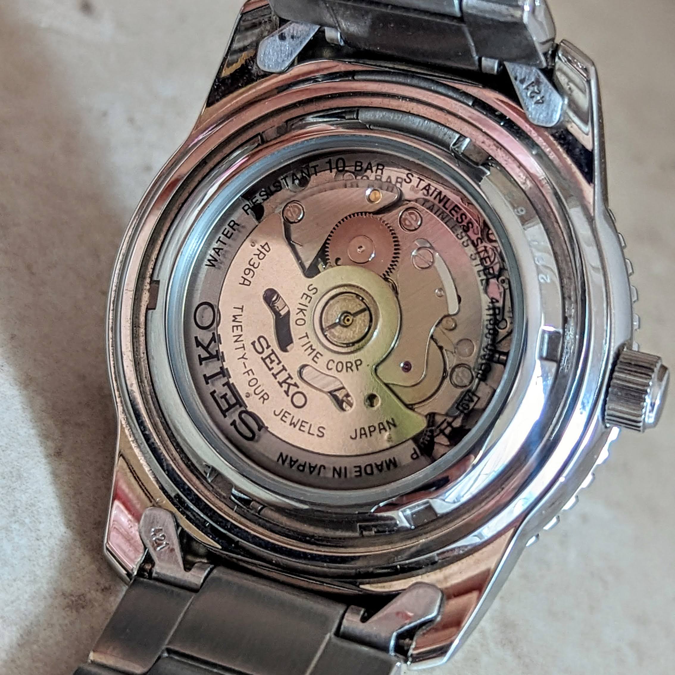 SEIKO 5 Sports Automatic Worldtimer Watch 24 Jewels Ref. 4R36-00G0 Display Back Watch - Image 13