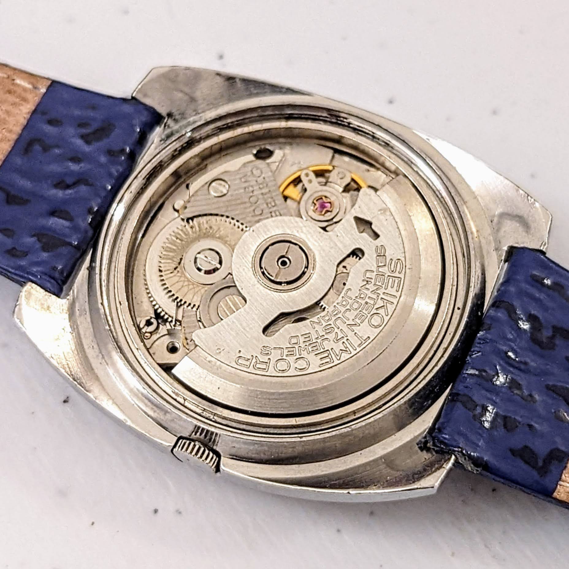 SEIKO Automatic Watch Day/Date Indicator Blue Dial Wristwatch - Image 11