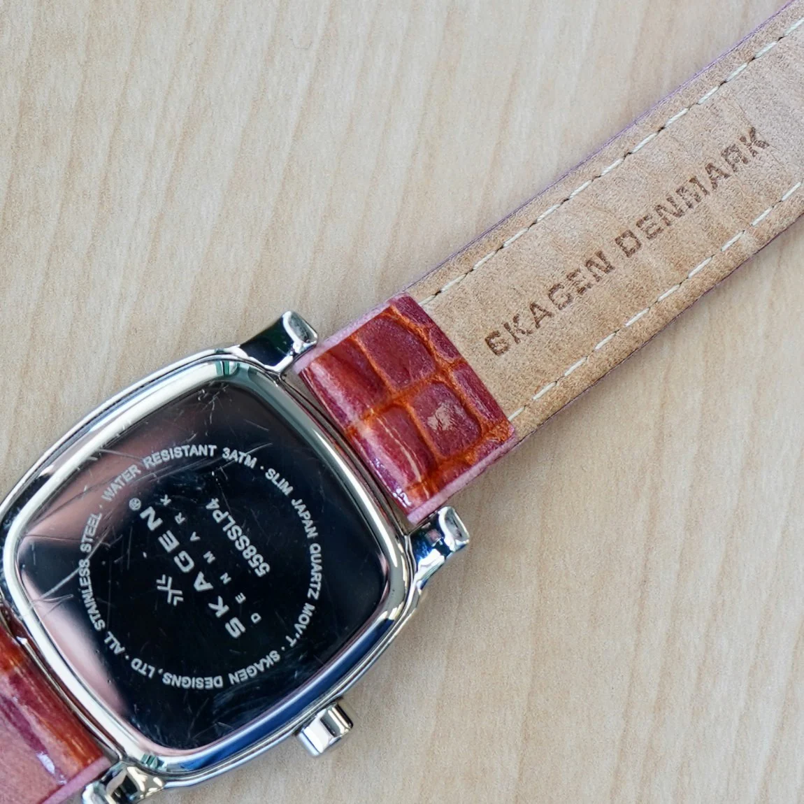 SKAGEN Denmark Ladies Watch 558SSLP4 ALL S.S. Fancy Bezel & MOP Dial Original Strap - Image 10