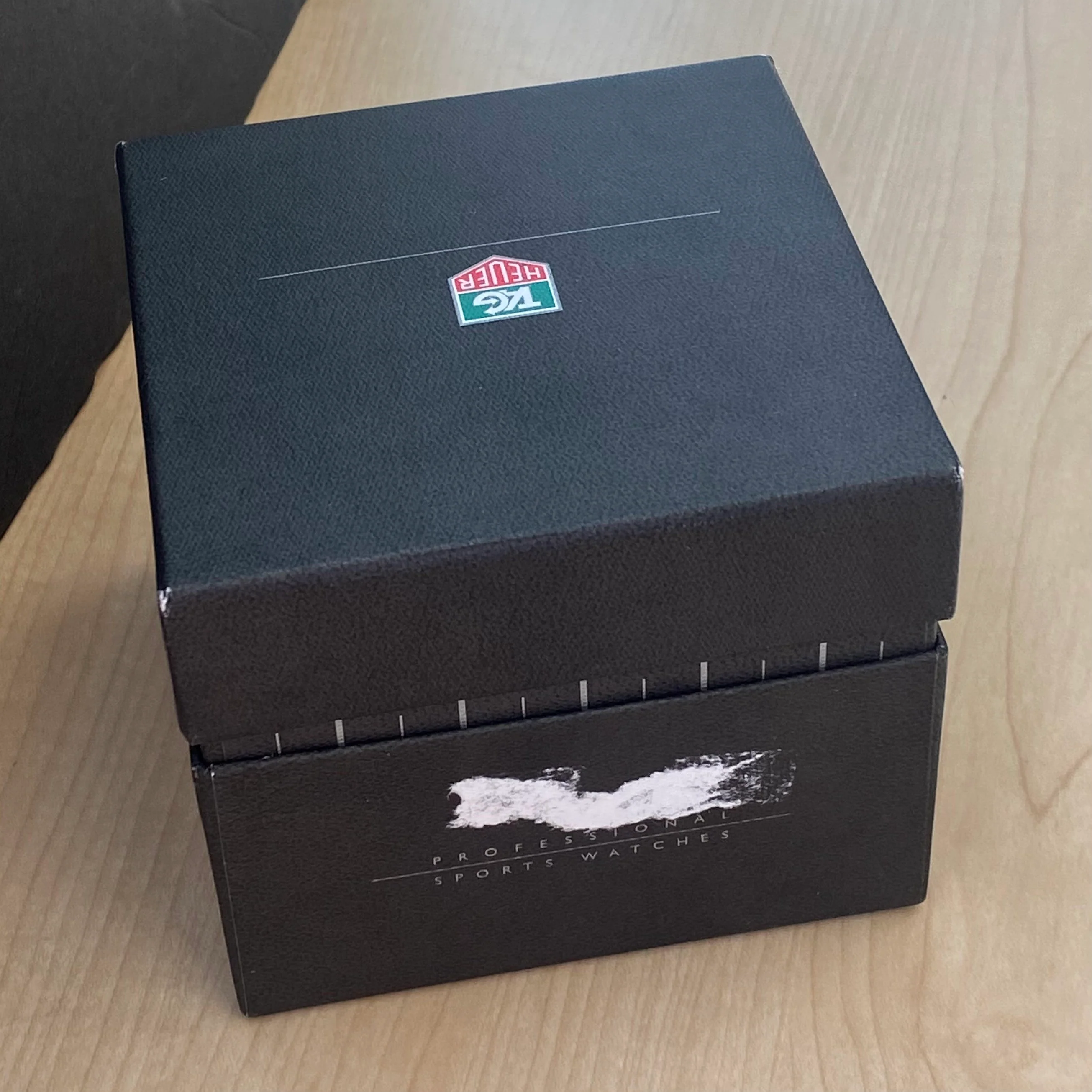 TAG HEUER 2000 Watch WK1110 Black Dial ALL S.S. Quartz Wristwatch - ALL ORIGINAL Box & Papers! - Image 15