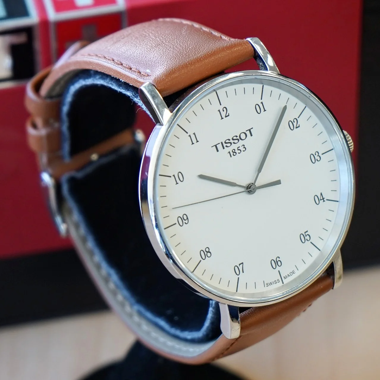 TISSOT T-Classic Everytime Watch 42mm T109610A Silver Dial Wristwatch ALL Original in Box! - Image 3