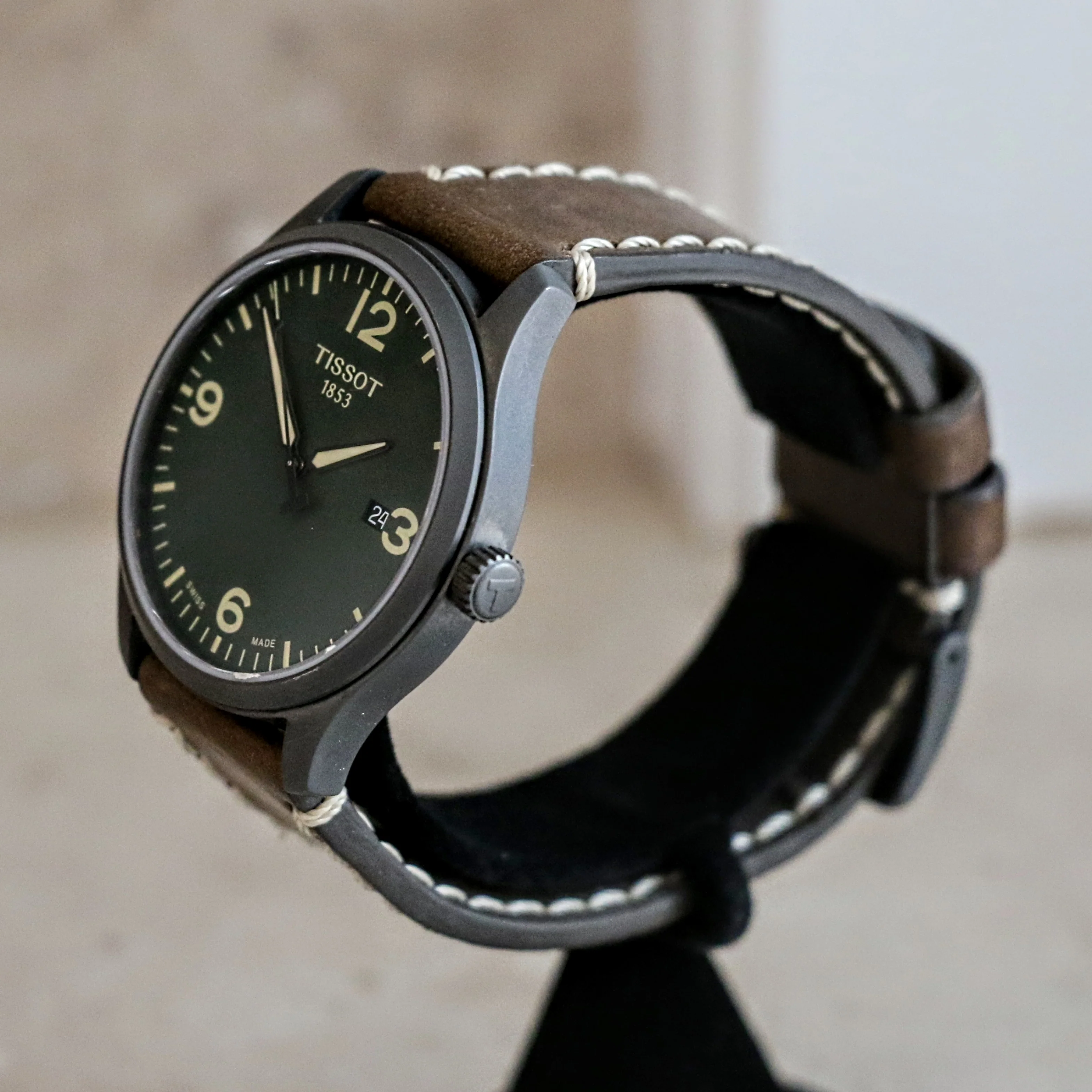 Tissot Wristwatch Ref No. T 116410 A Modern Quartz Water Resistant 100m Watch - Image 4