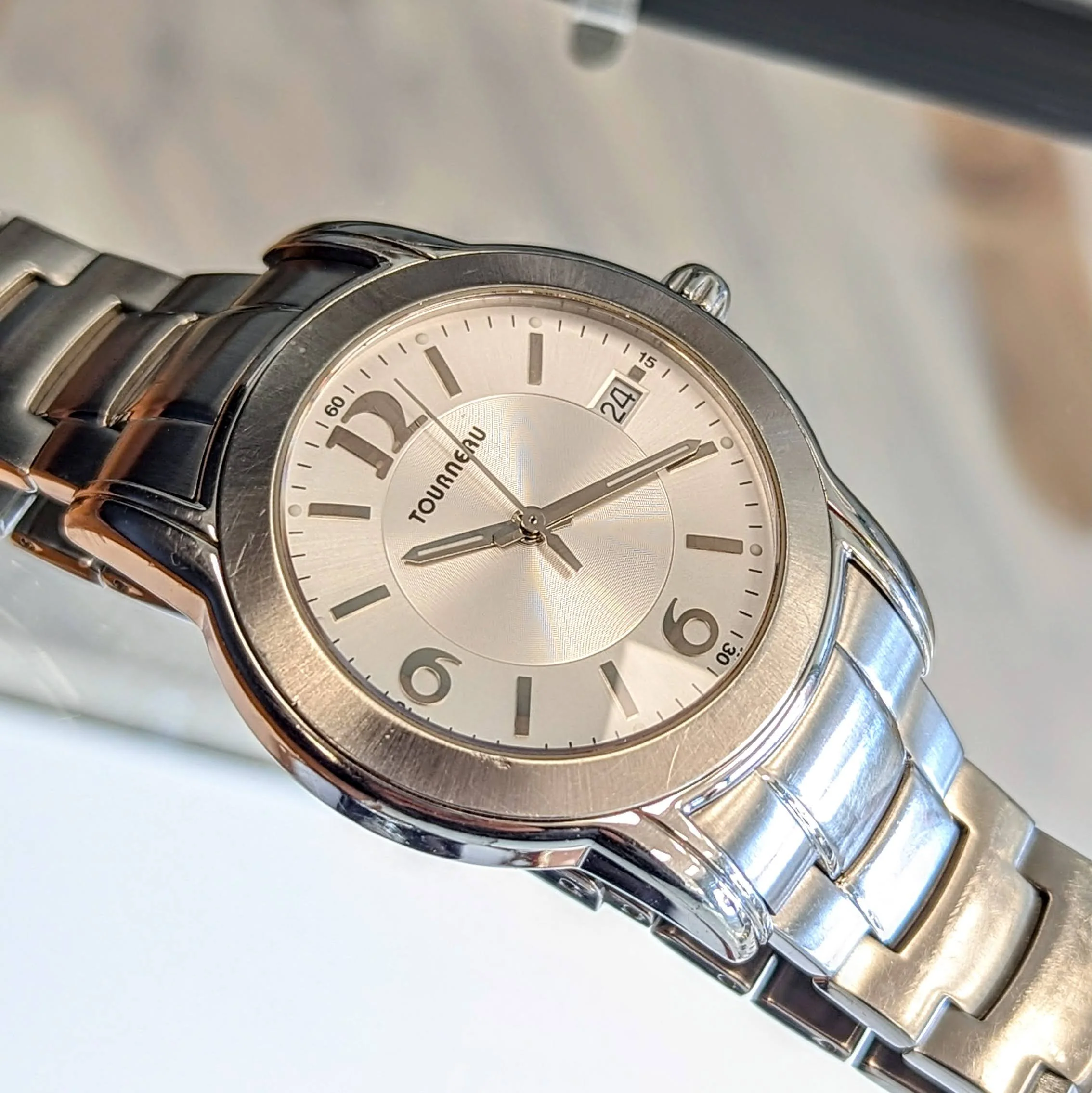 TOURNEAU Swiss Quartz Watch Date Indicator 37mm Wristwatch - All Stainless Steel - Image 8