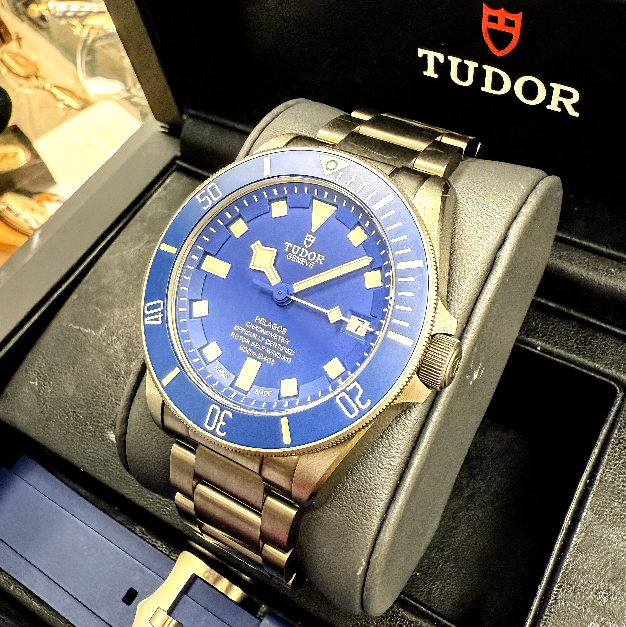 TUDOR Pelagos Automatic Watch 25600TB 42mm Blue Dial Titanium Bracelet - Image 4