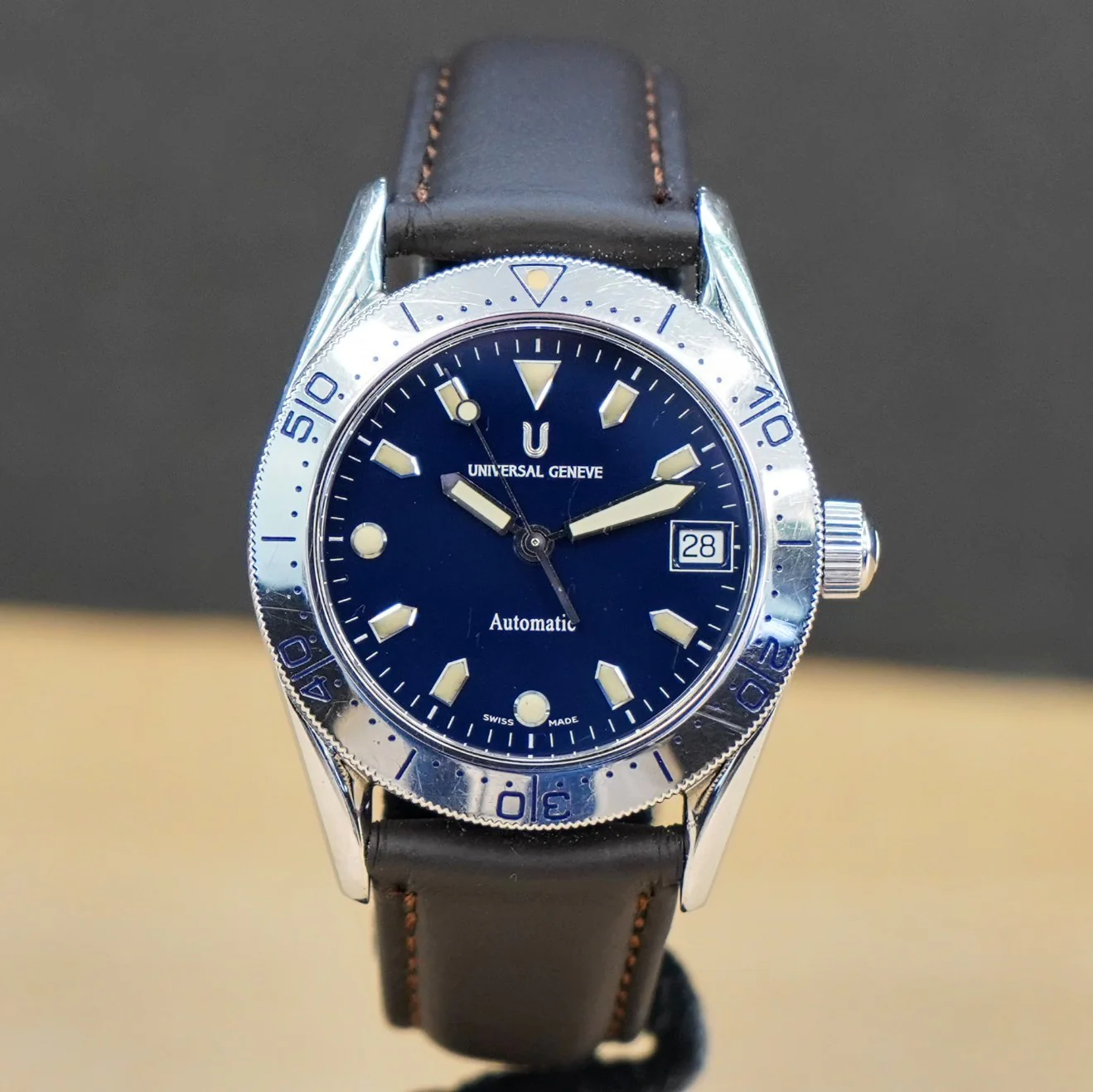 UNIVERSAL GENEVE Diver Automatic Watch 871.175 35mm Date Indicator Wristwatch - Image 4