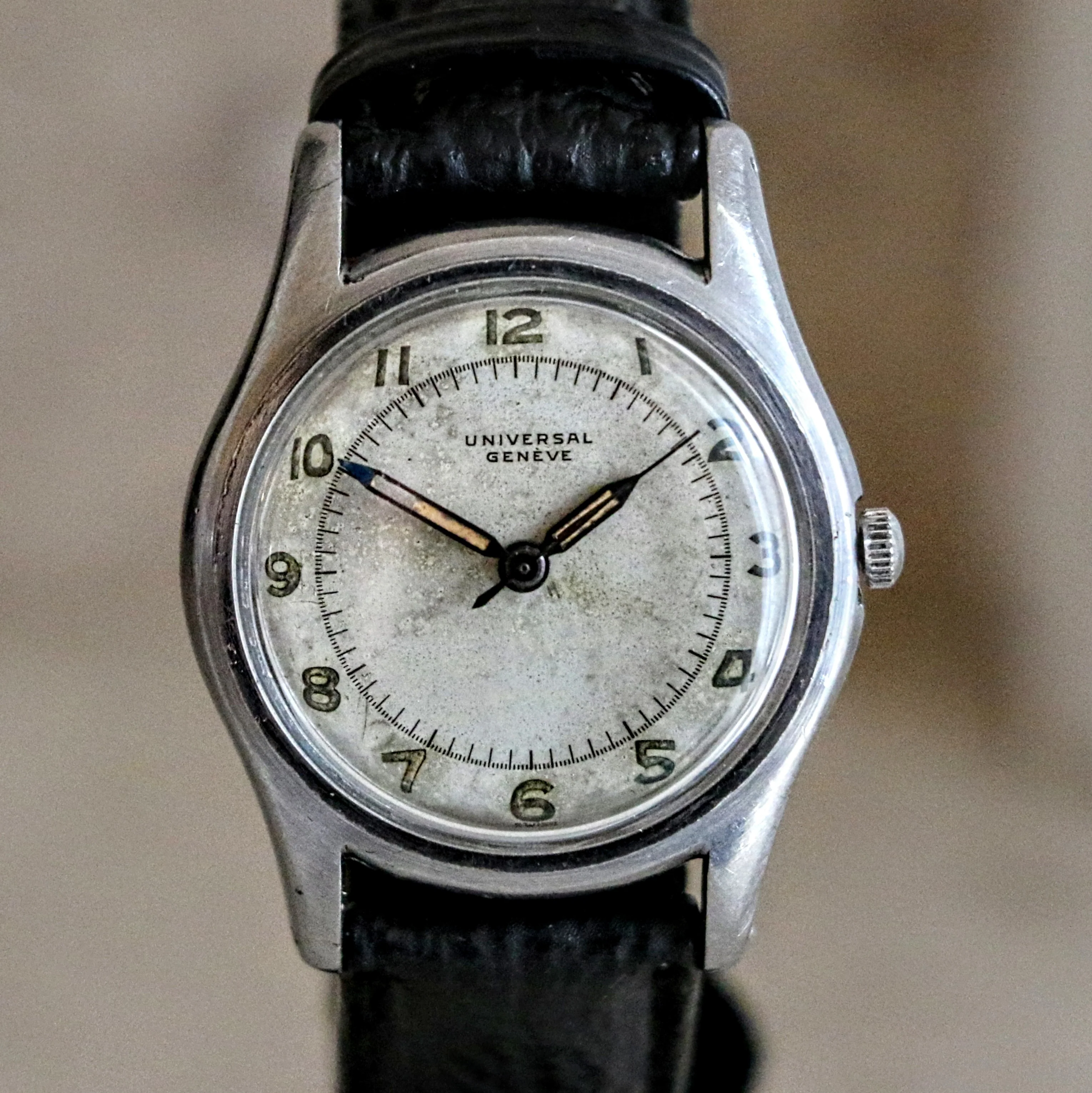 UNIVERSAL GENEVE Military WWII Wristwatch Caliber 267 17 Jewels Swiss Watch - Image 3