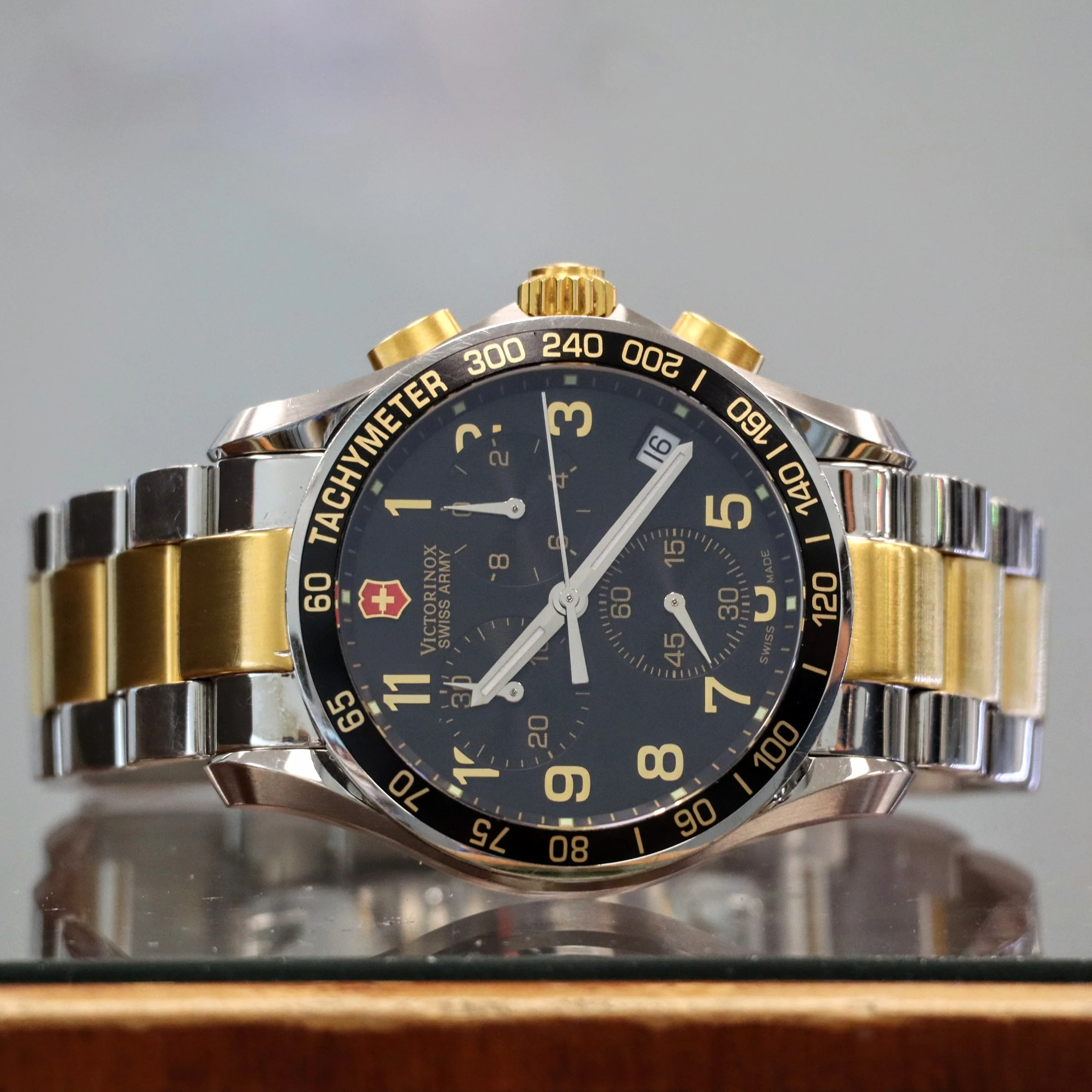 VICTORINOX FieldForce Swiss Army Chrono Classic Watch Model 241170 ALL S.S. Two Tone Wristwatch - Image 9