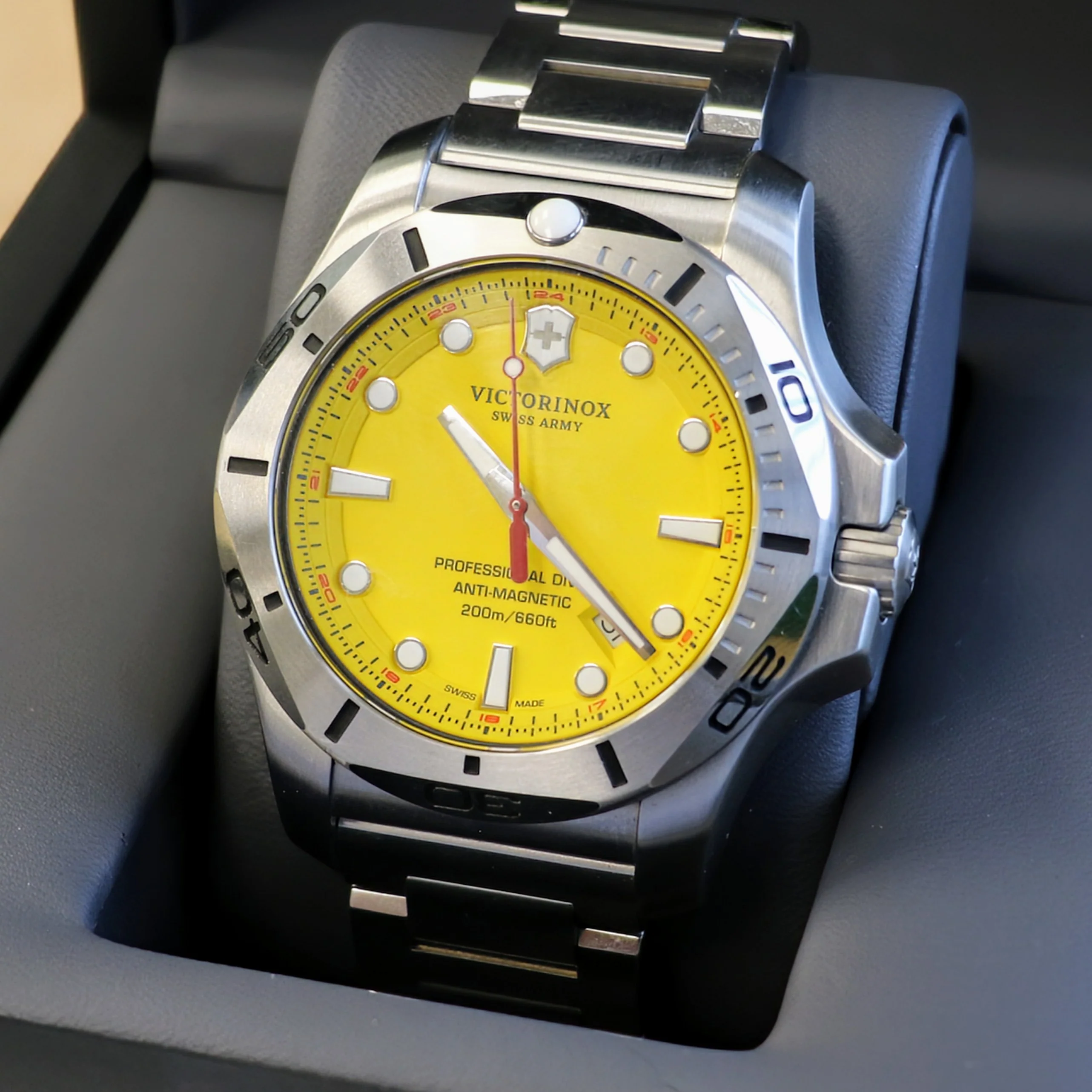 VICTORINOX Inox Professional Diver 200m Watch Ref. 241784 Yellow Dial ALL Original Box & Papers! - Image 16