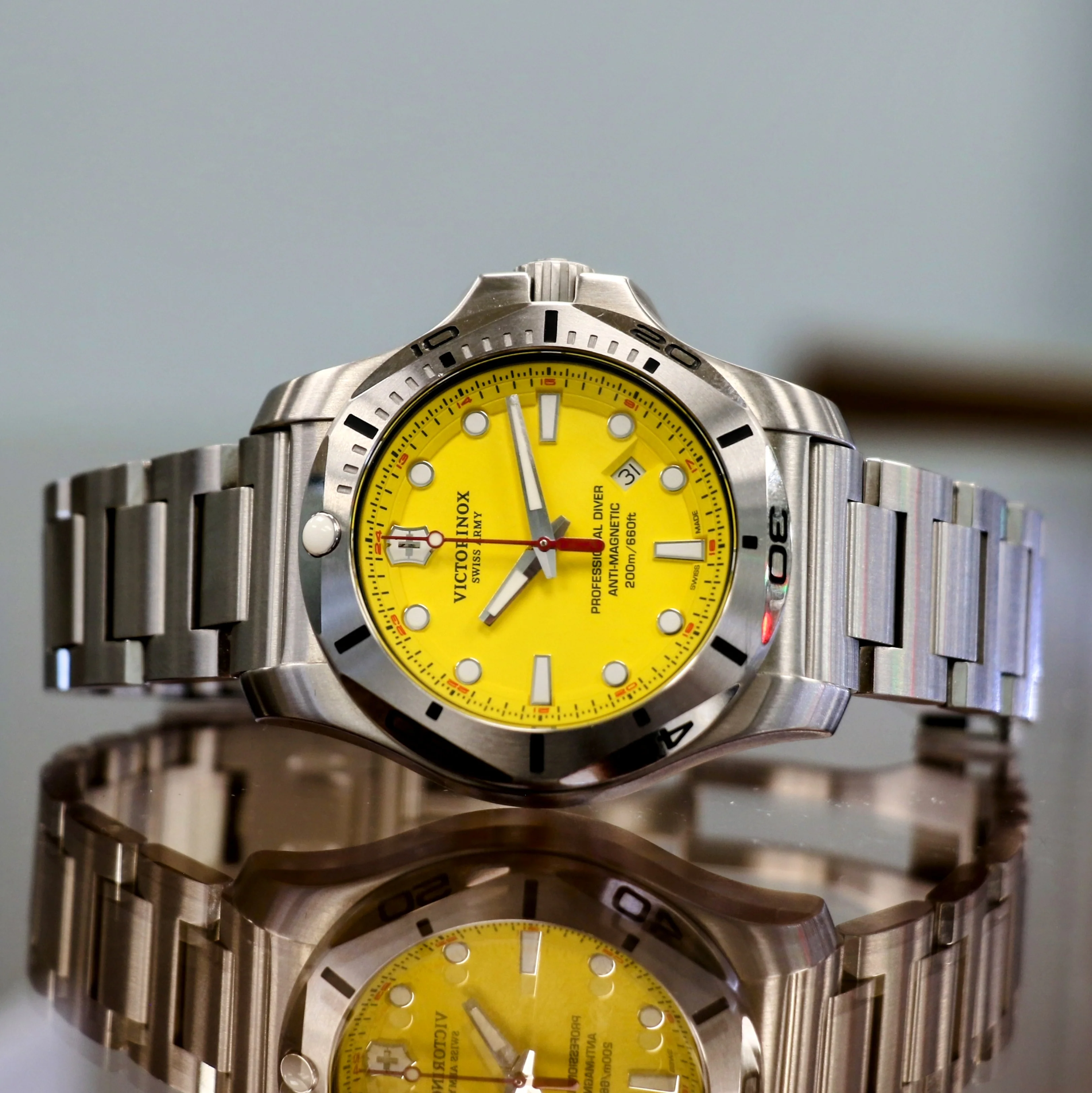 VICTORINOX Inox Professional Diver 200m Watch Ref. 241784 Yellow Dial ALL Original Box & Papers! - Image 19