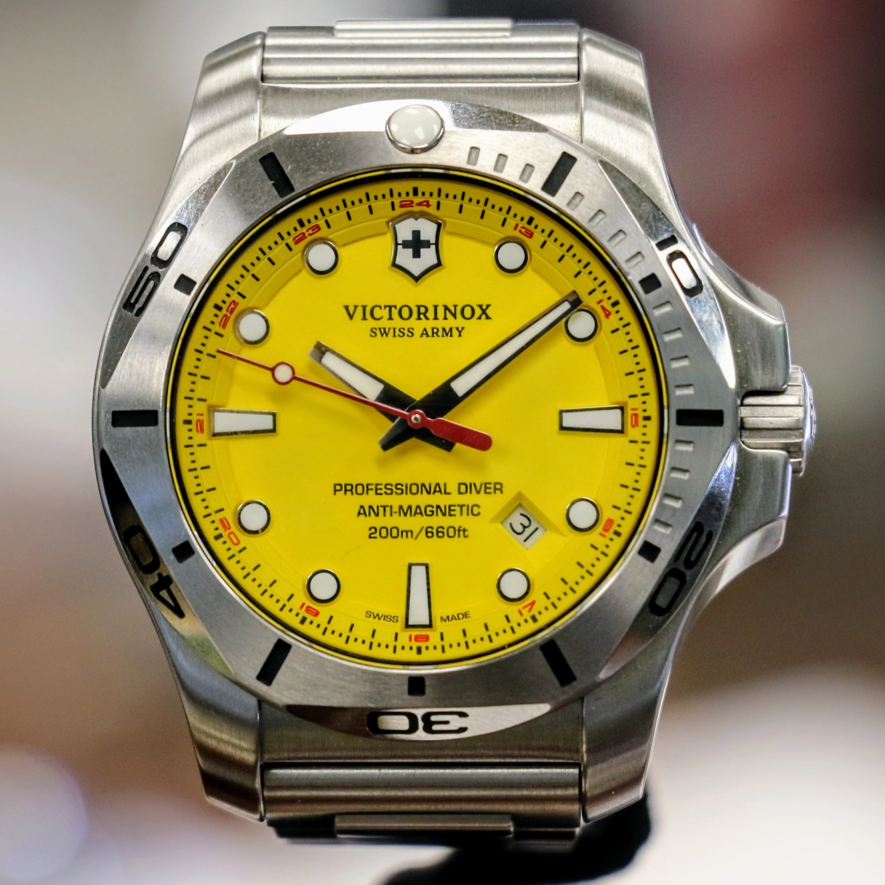 VICTORINOX Inox Professional Diver 200m Watch Ref. 241784 Yellow Dial ALL Original Box & Papers! - Image 2