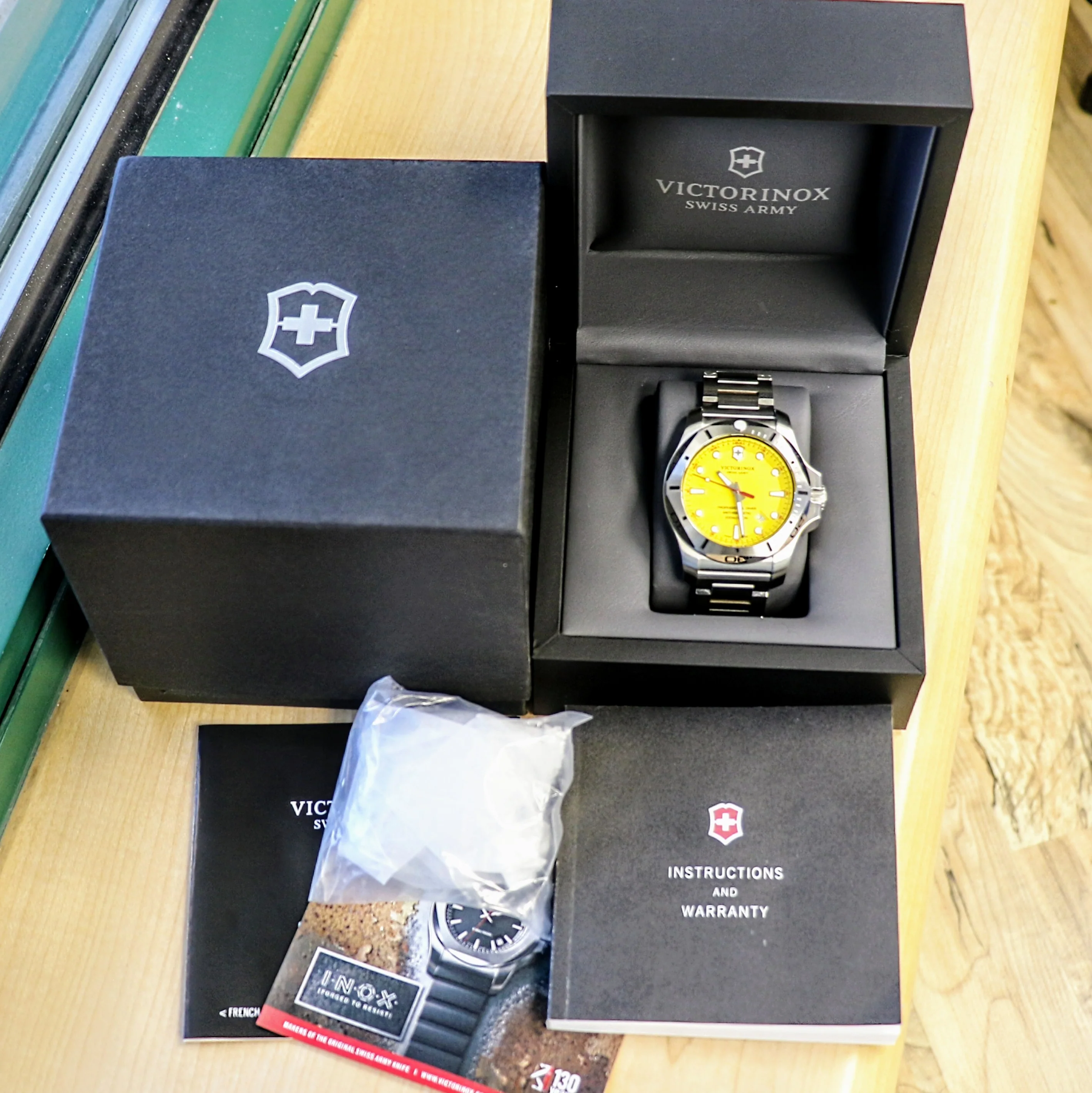 VICTORINOX Inox Professional Diver 200m Watch Ref. 241784 Yellow Dial ALL Original Box & Papers! - Image 29