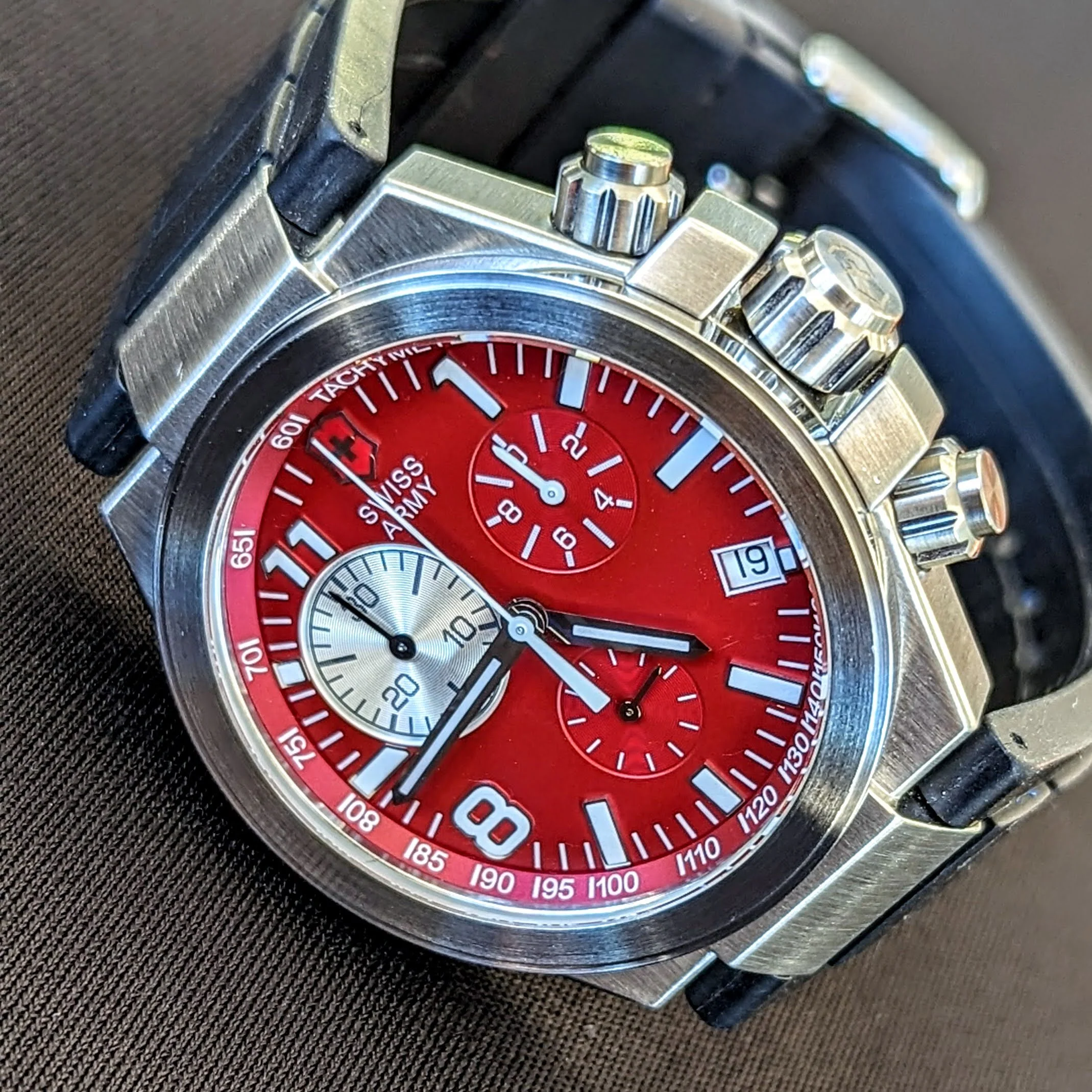 VICTORINOX Swiss Army Convoy Chronograph Watch Ref. 241159 Red Dial Stainless Steel Wristwatch - Image 9