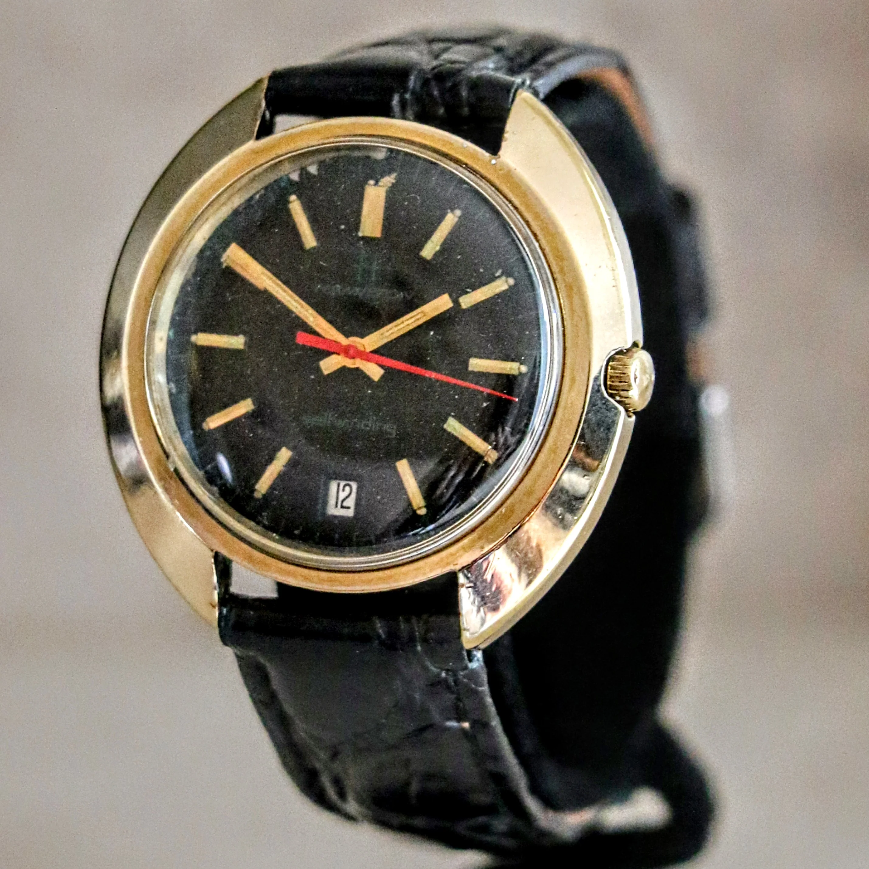 1960s HAMILTON Dateline Automatic Watch - Rare and Collectible Timepiece - Image 5