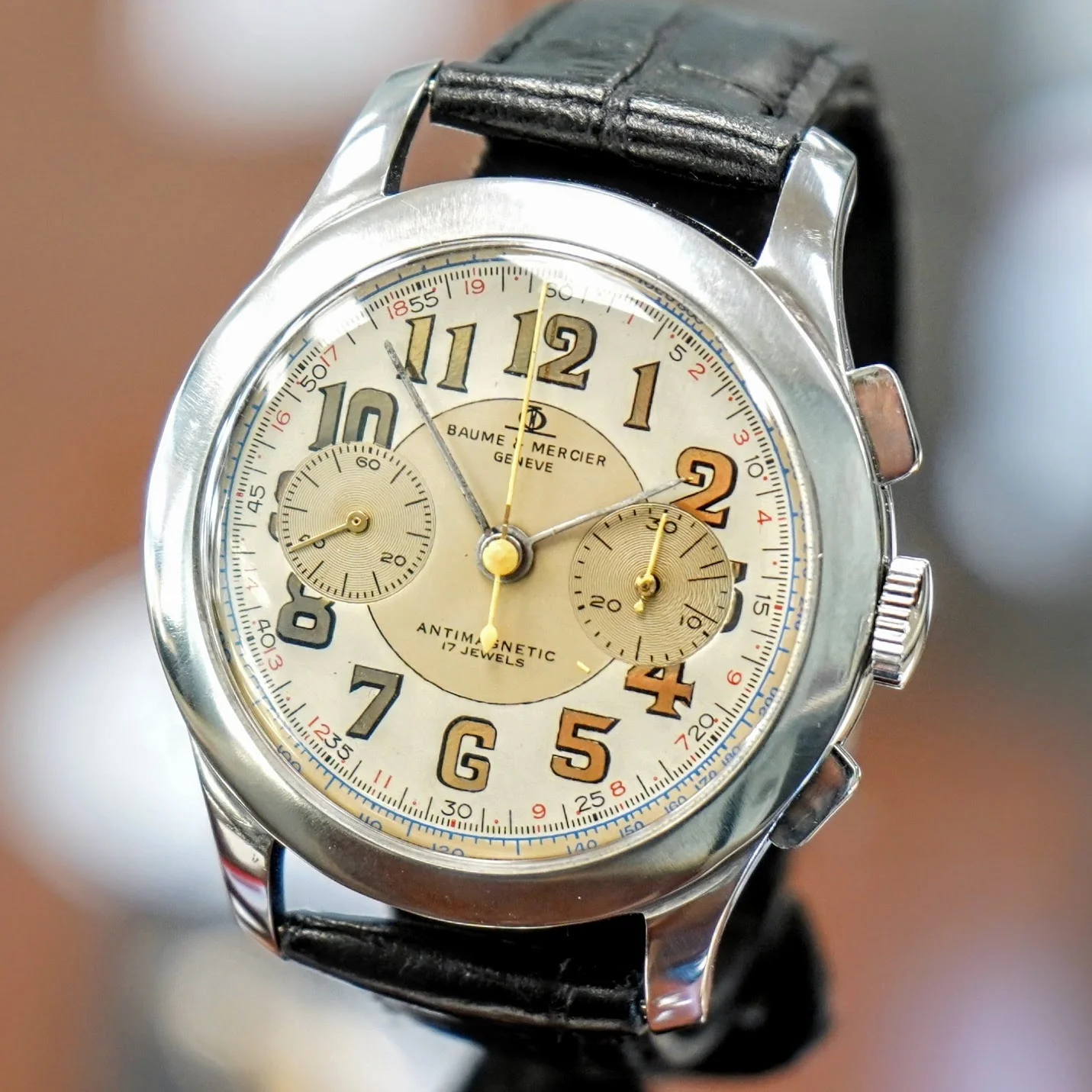Vintage BAUME & MERCIER Geneve Chronograph Watch Antimagnetic 17 Jewels 39mm Swiss Made - Image 5