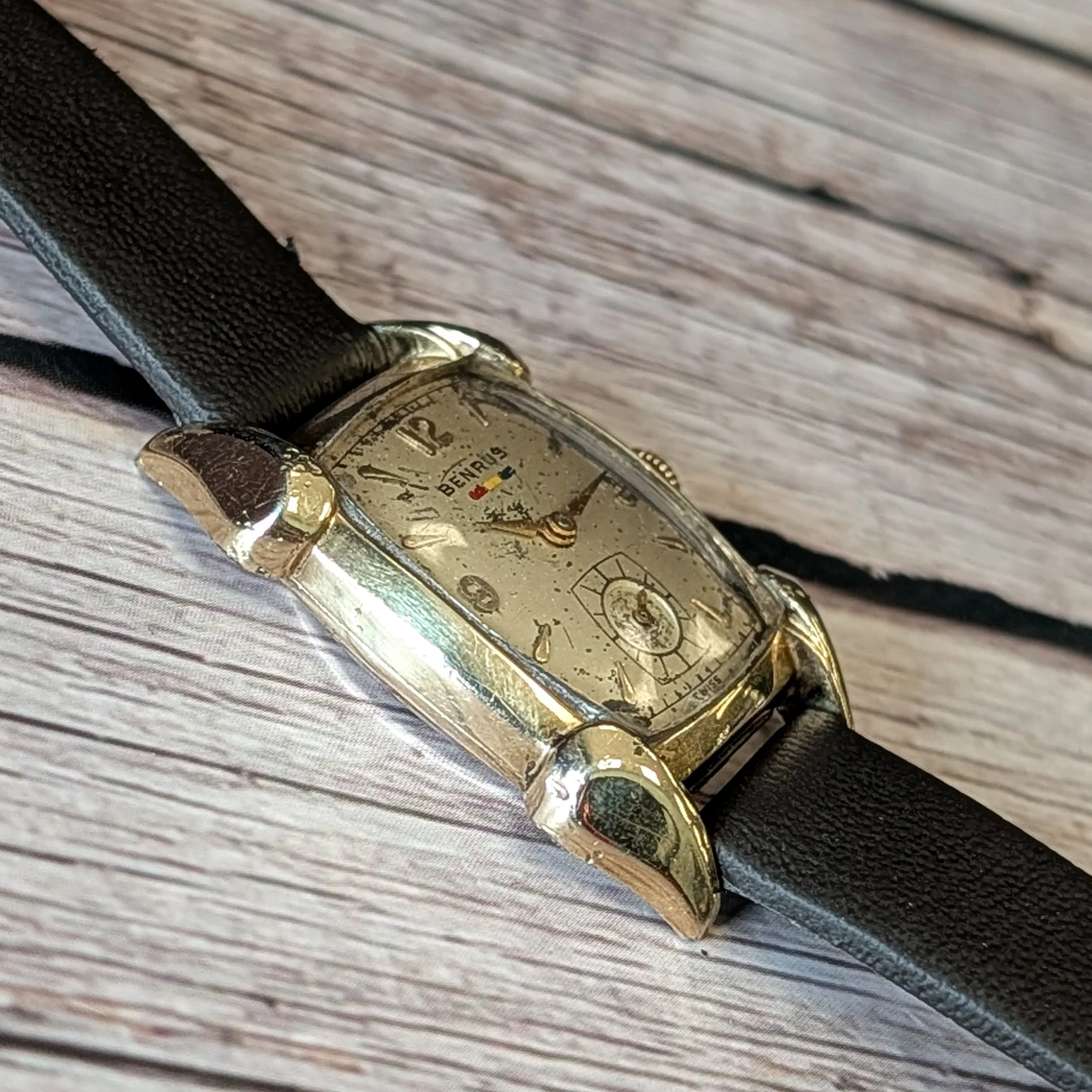 Vintage BENRUS Watch BA4 ETA 161 Swiss Made Wristwatch Tonneau Case & Fancy Lugs - Image 8