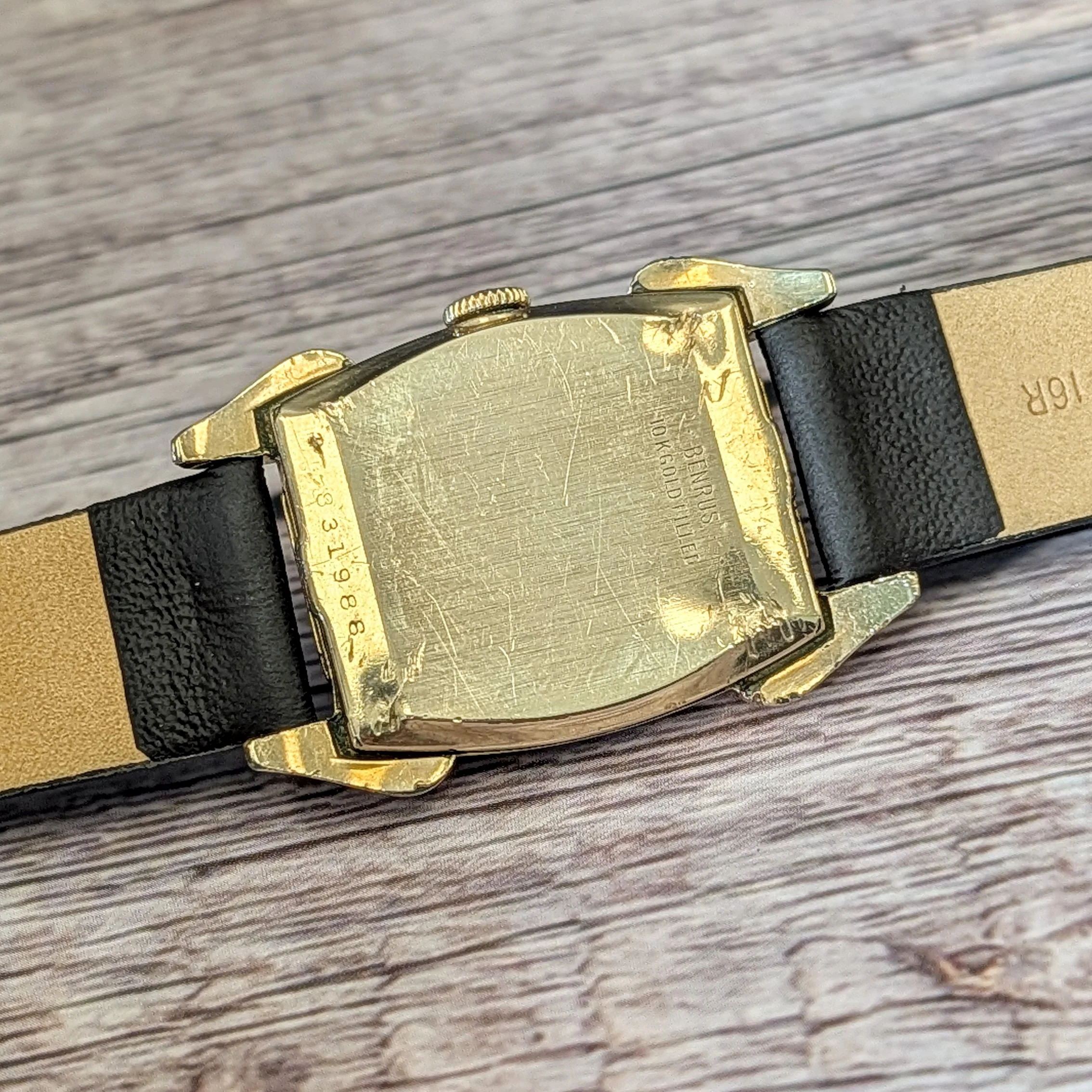 Vintage BENRUS Watch BA4 ETA 161 Swiss Made Wristwatch Tonneau Case & Fancy Lugs - Image 9