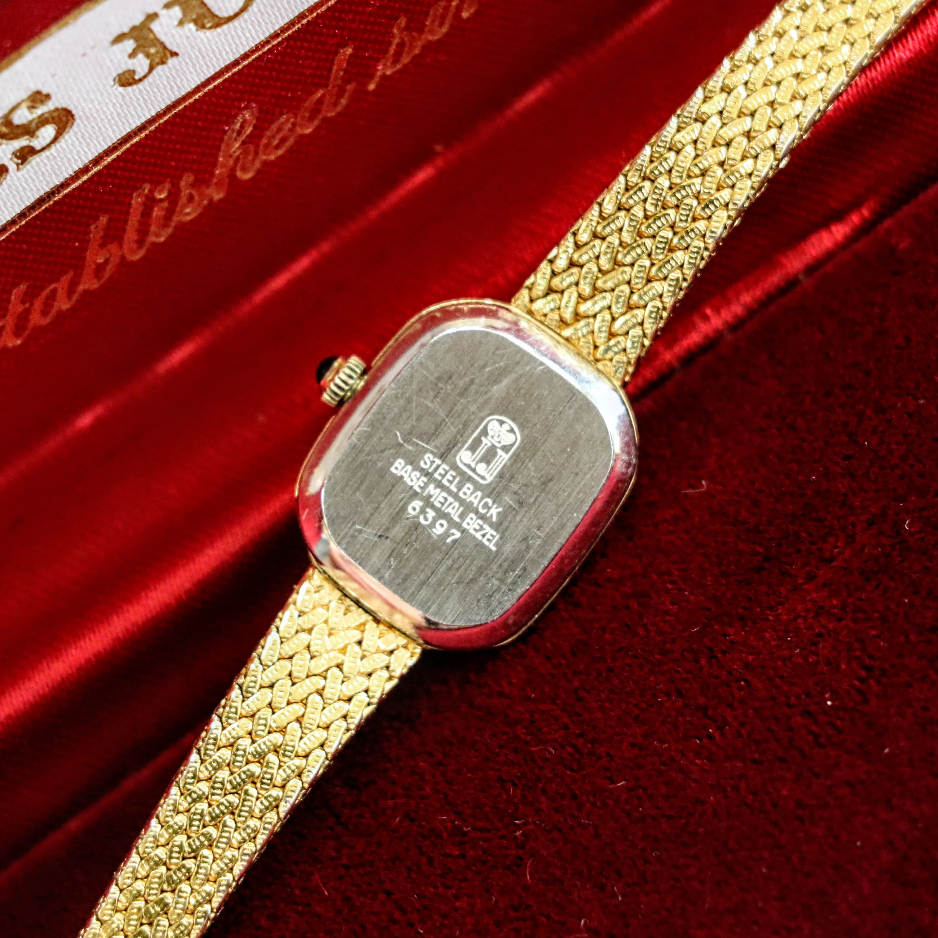 Vintage JULES JURGENSEN Ladies Wristwatch 6397 Quartz Watch - In Box & Papers! - Image 13