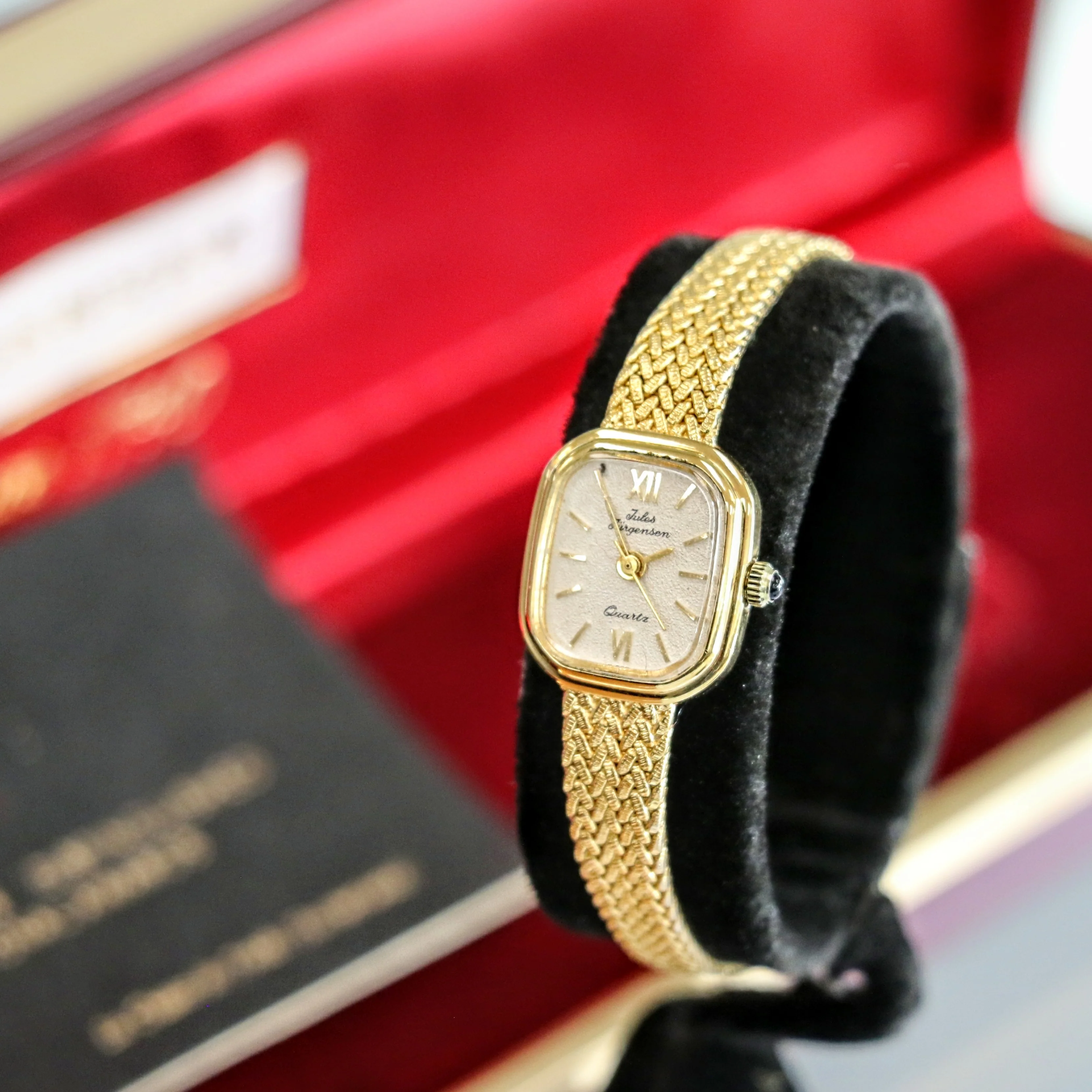 Vintage JULES JURGENSEN Ladies Wristwatch 6397 Quartz Watch - In Box & Papers! - Image 5