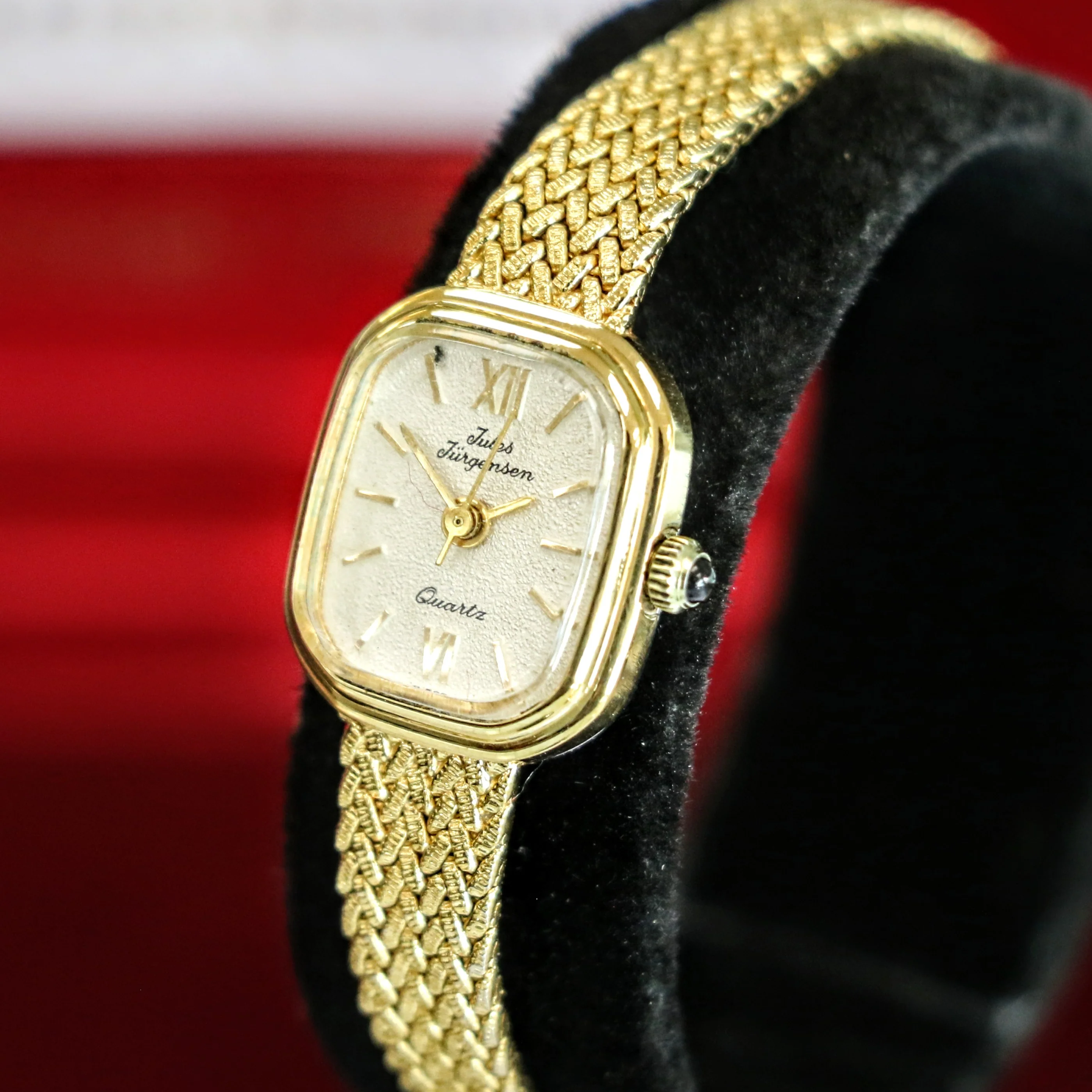 Vintage JULES JURGENSEN Ladies Wristwatch 6397 Quartz Watch - In Box & Papers! - Image 6