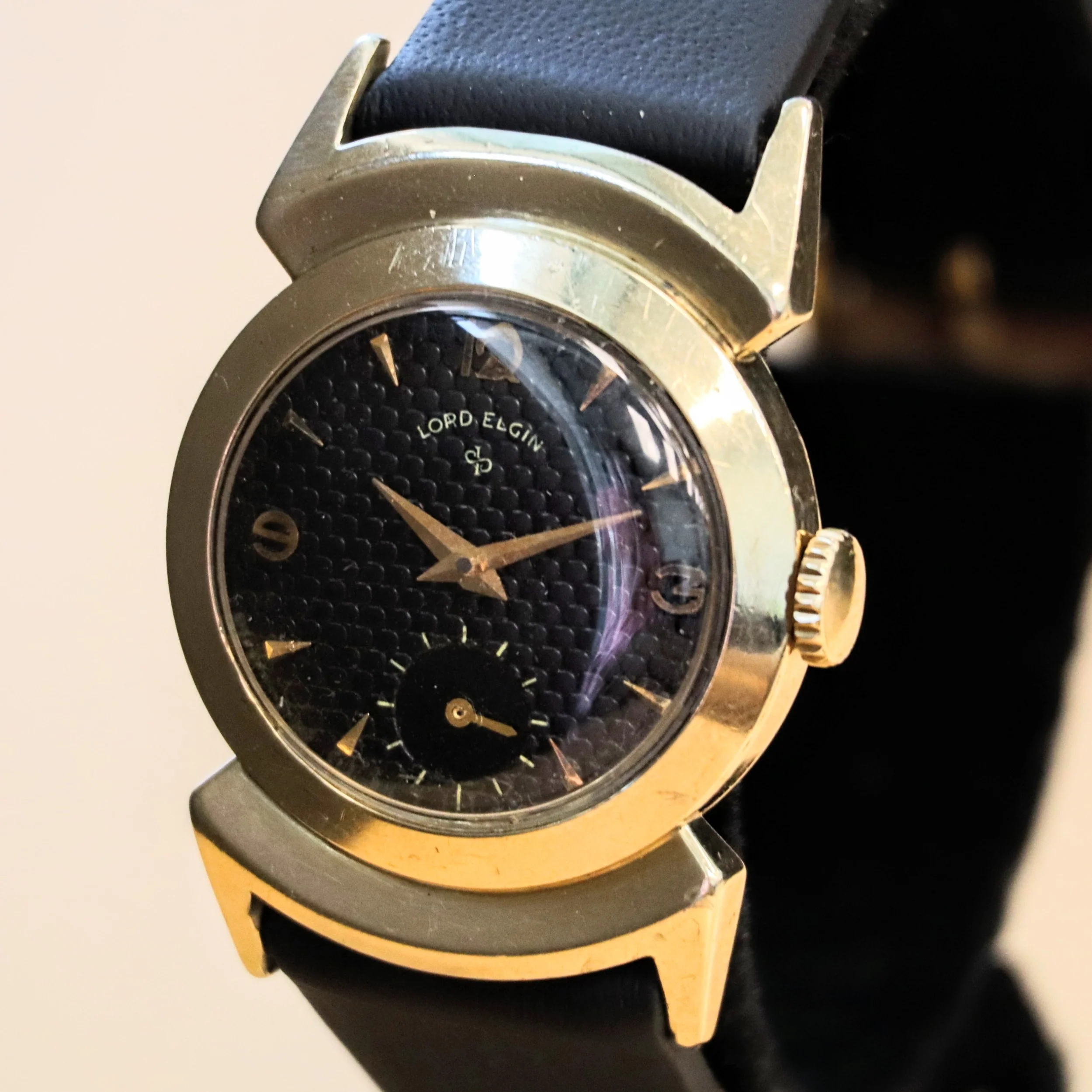 1953 LORD ELGIN Black Knight Watch 21 Jewels Grade 680 14K G.F. Wristwatch U.S.A. - Image 5