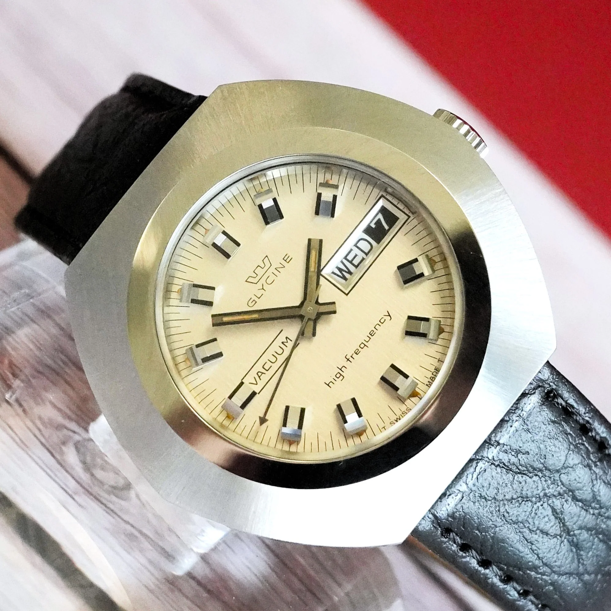 Vintage NOS Glycine Vacuum High Frequency Manual Watch 343.121 Day/Date 42mm SS - Image 4