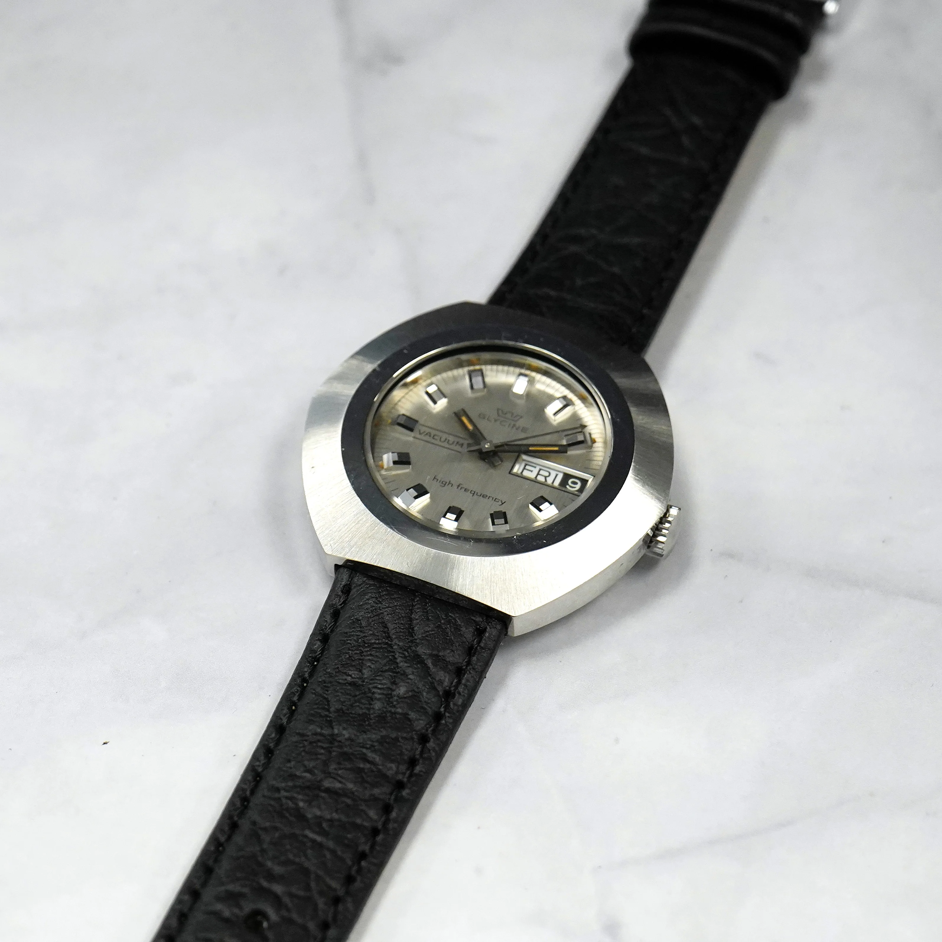 Vintage NOS Glycine Vacuum High Frequency Manual Watch 343.121 Day/Date 42mm SS - Image 7