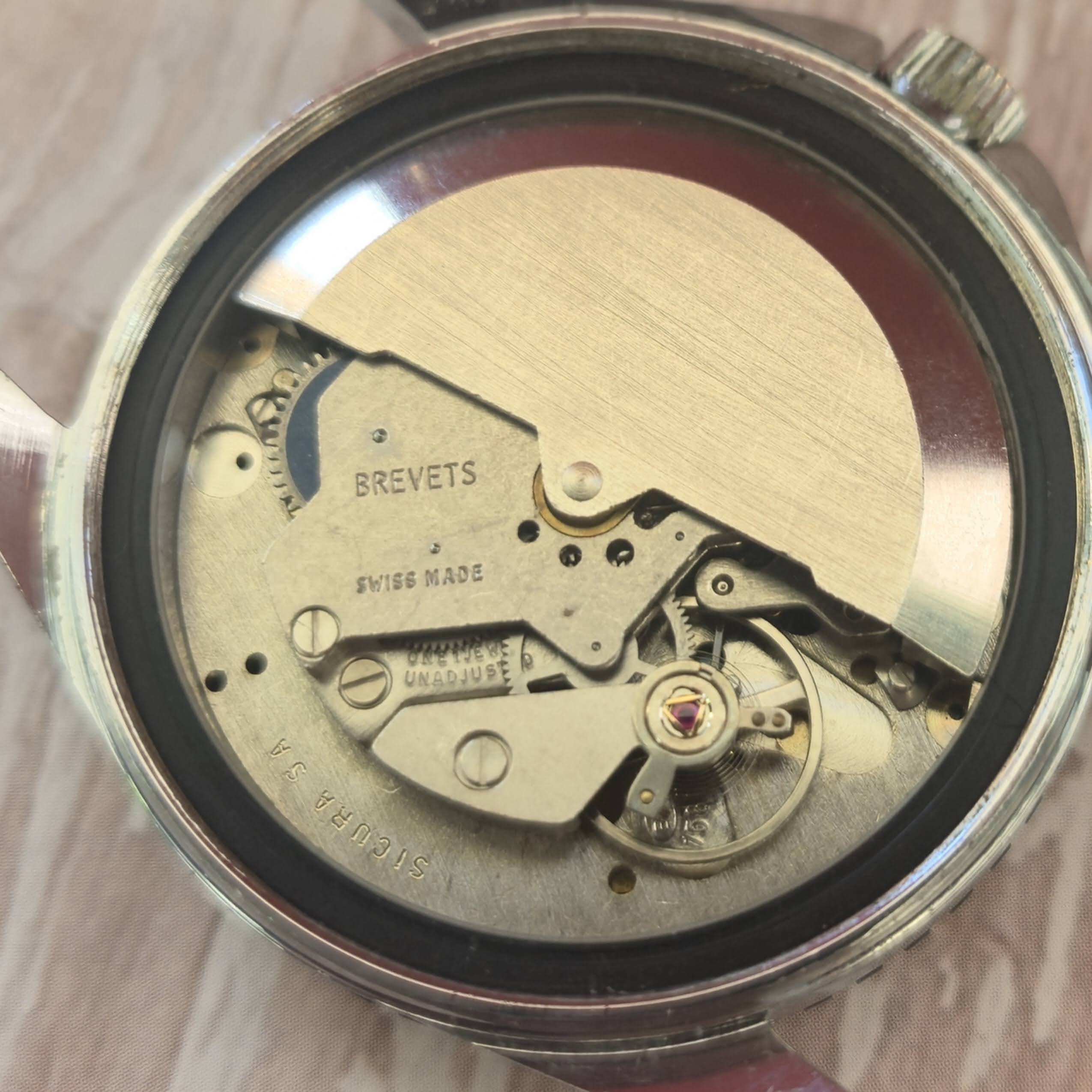 Vintage Sears Diver Self-winding Watch Date Indicator S.S. Wristwatch Swiss - Image 11