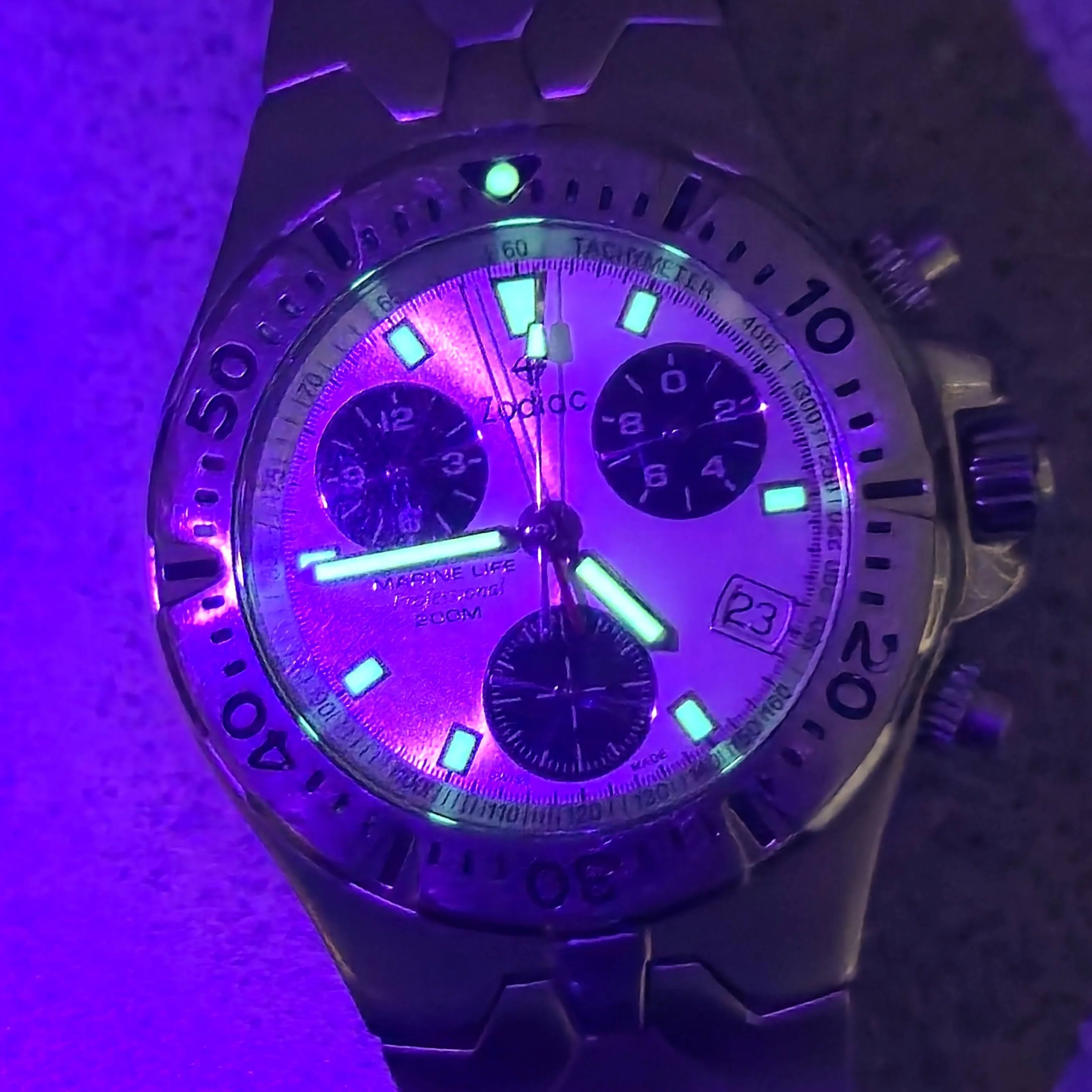 Vintage Zodiac Marine Life Professional Chronograph Watch Date 37mm ALL S.S. Original Bracelet - 5313-0468 - Image 10