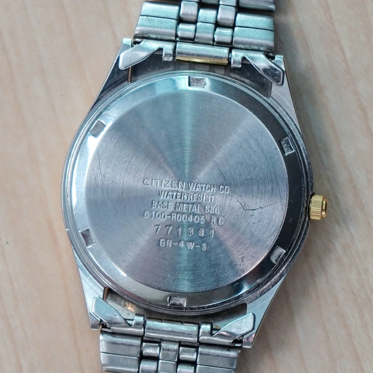 Vintage CITIZEN Quartz CQ Watch Day/Date ALL Two-Tone S.S. - 6100-R00405 - Image 10